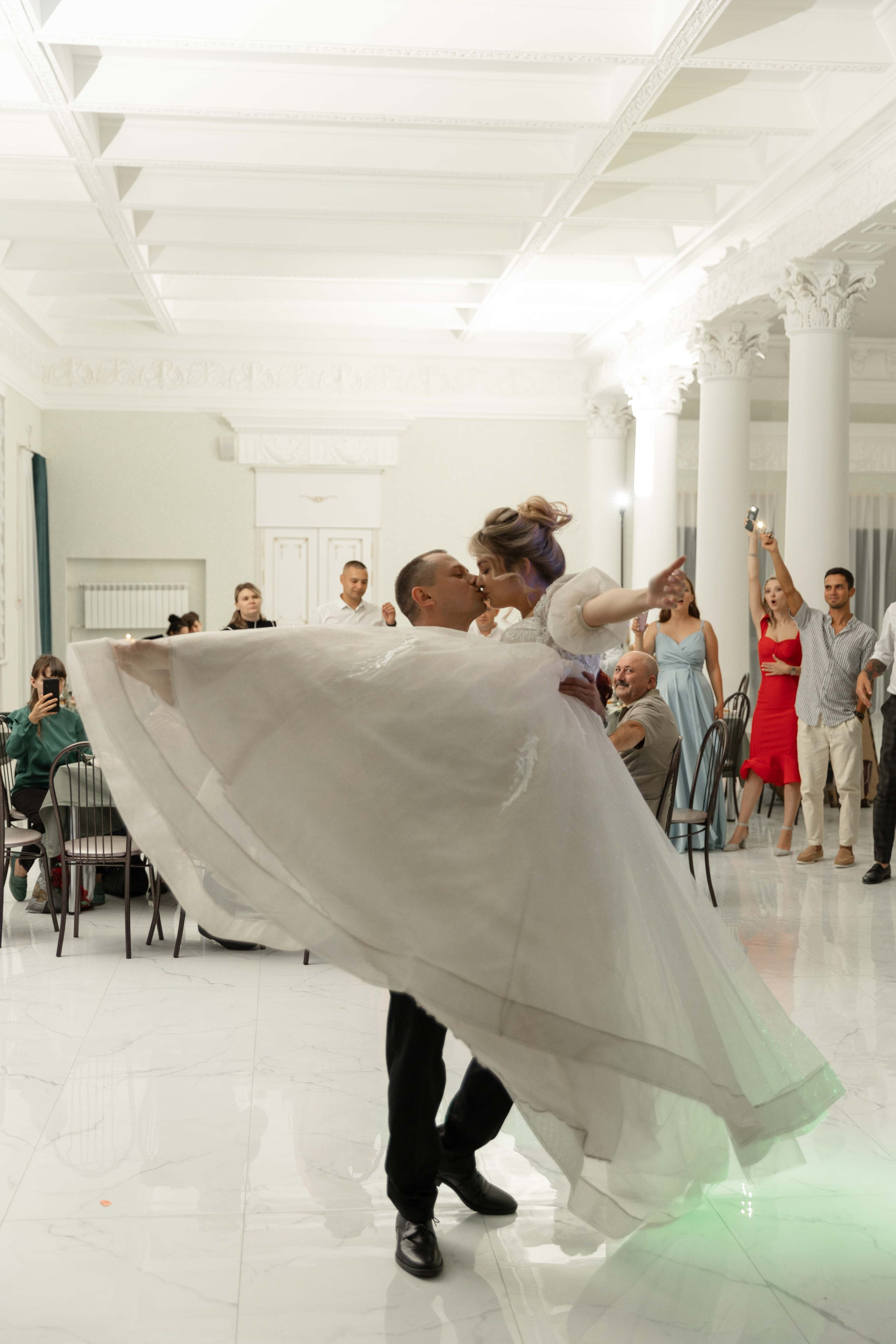 Дом Культуры. Я Ира и я фотографирую свадьбы более 10 лет