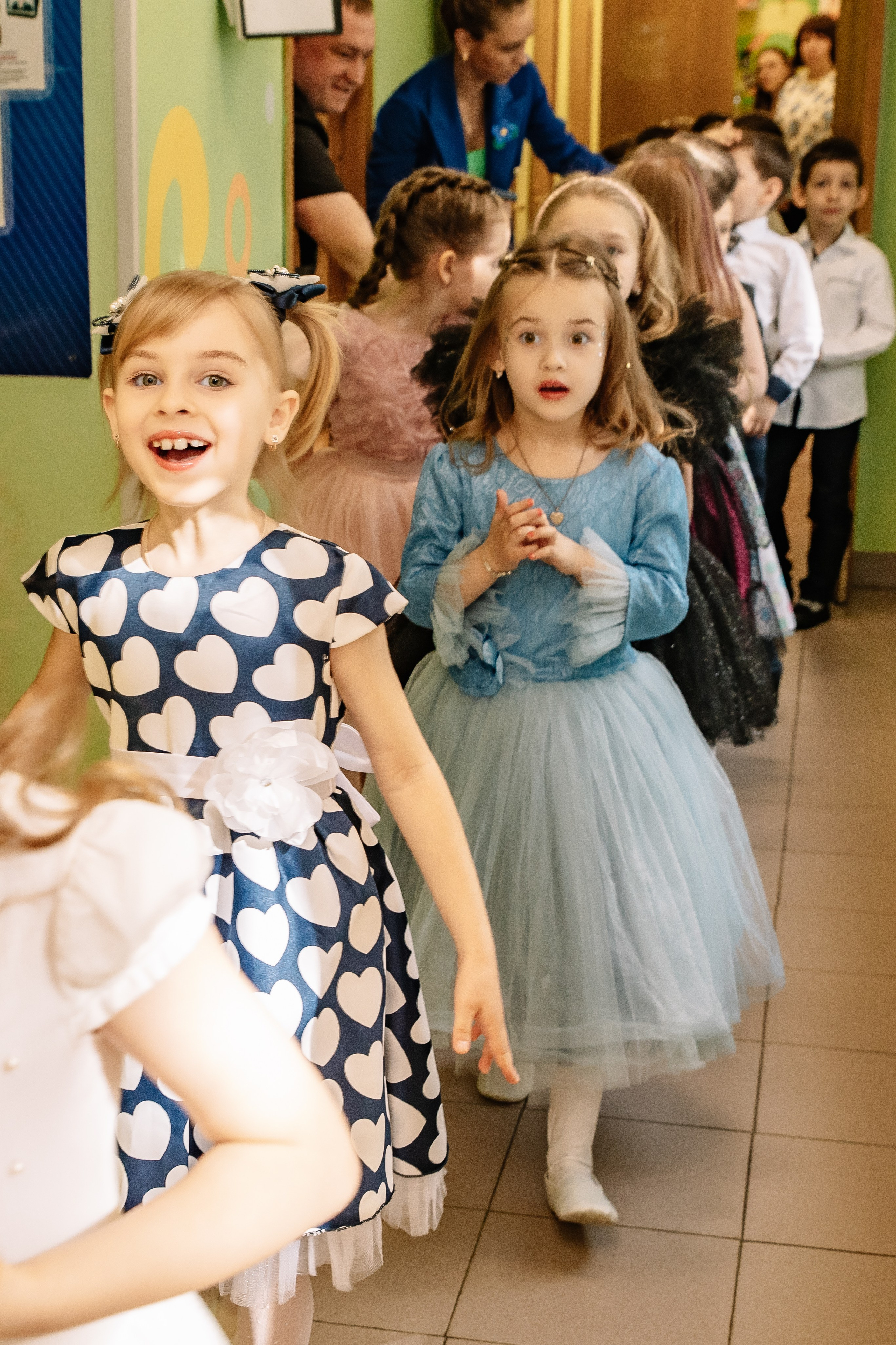 Группа «Сказка» ДС 69 Выпускной 2024. Фотограф в Москве Яна Полосина