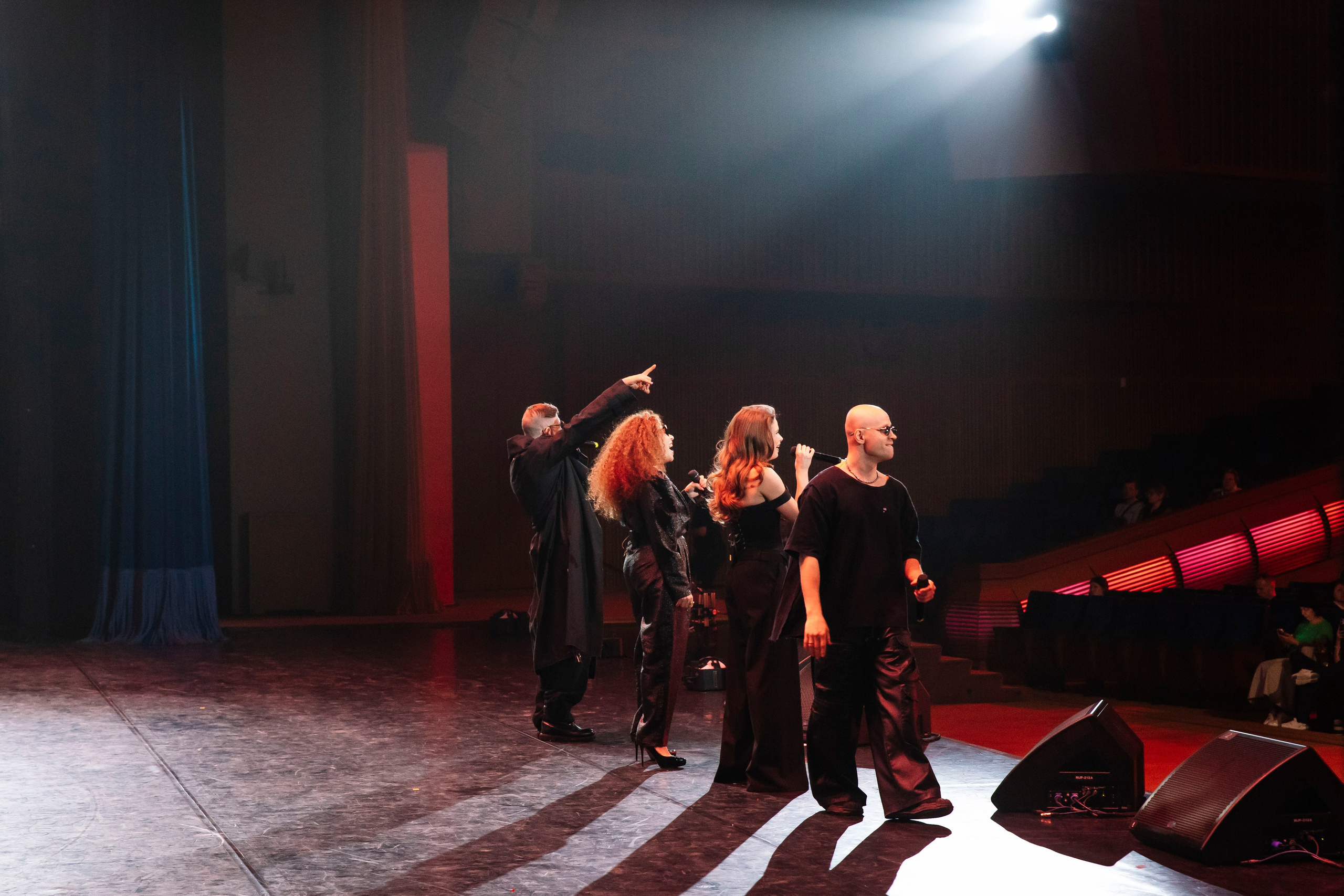 Закулисье. Гала-концерт Новые Имена в Кремлевском Дворце 30.03.26. Профессиональный фотограф в Москве | Заказать фотосессию и съемку