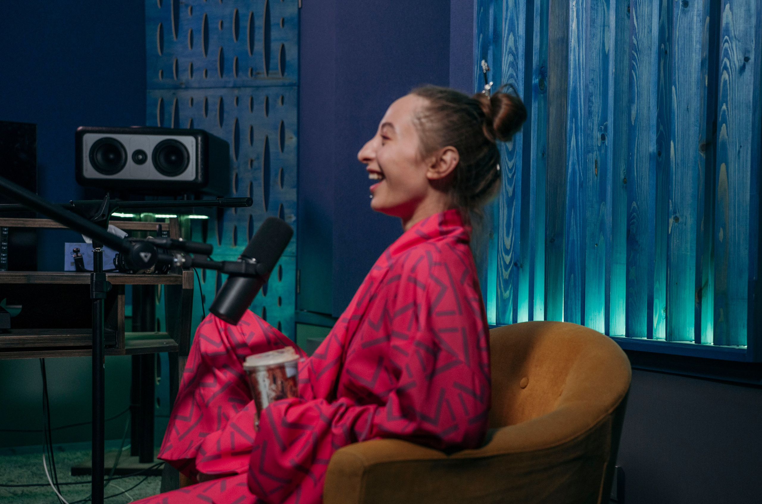 Подкаст Popeacedelly. Street и Lifestyle съёмки в Москве