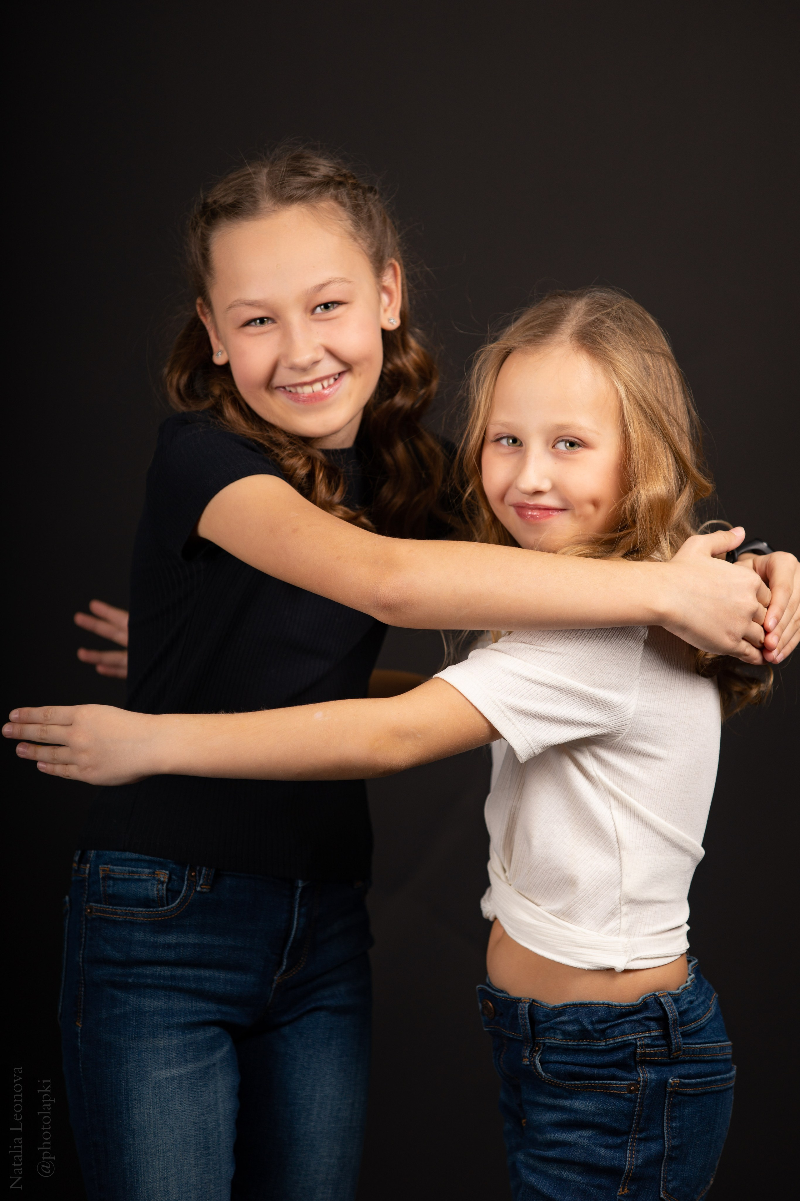 Сестры. Фотограф Наталья Леонова