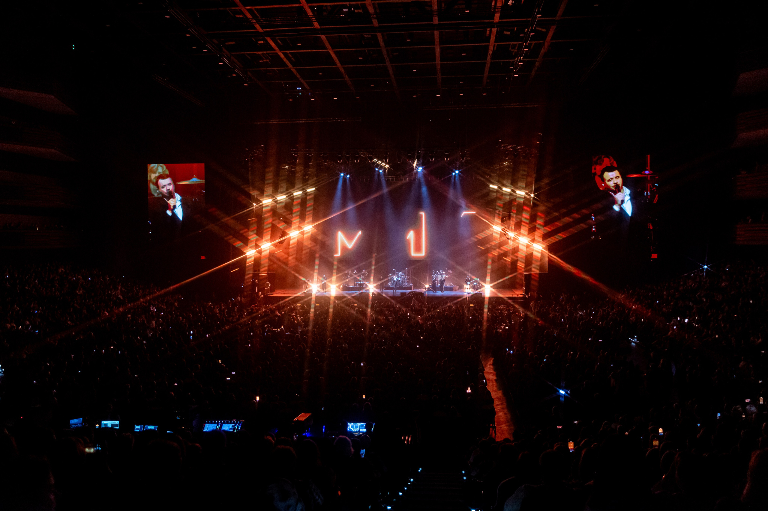 Emin, Live Арена. Фотограф Ольга Махалова — Санкт-Петербург, Москва, Нижний Новгород