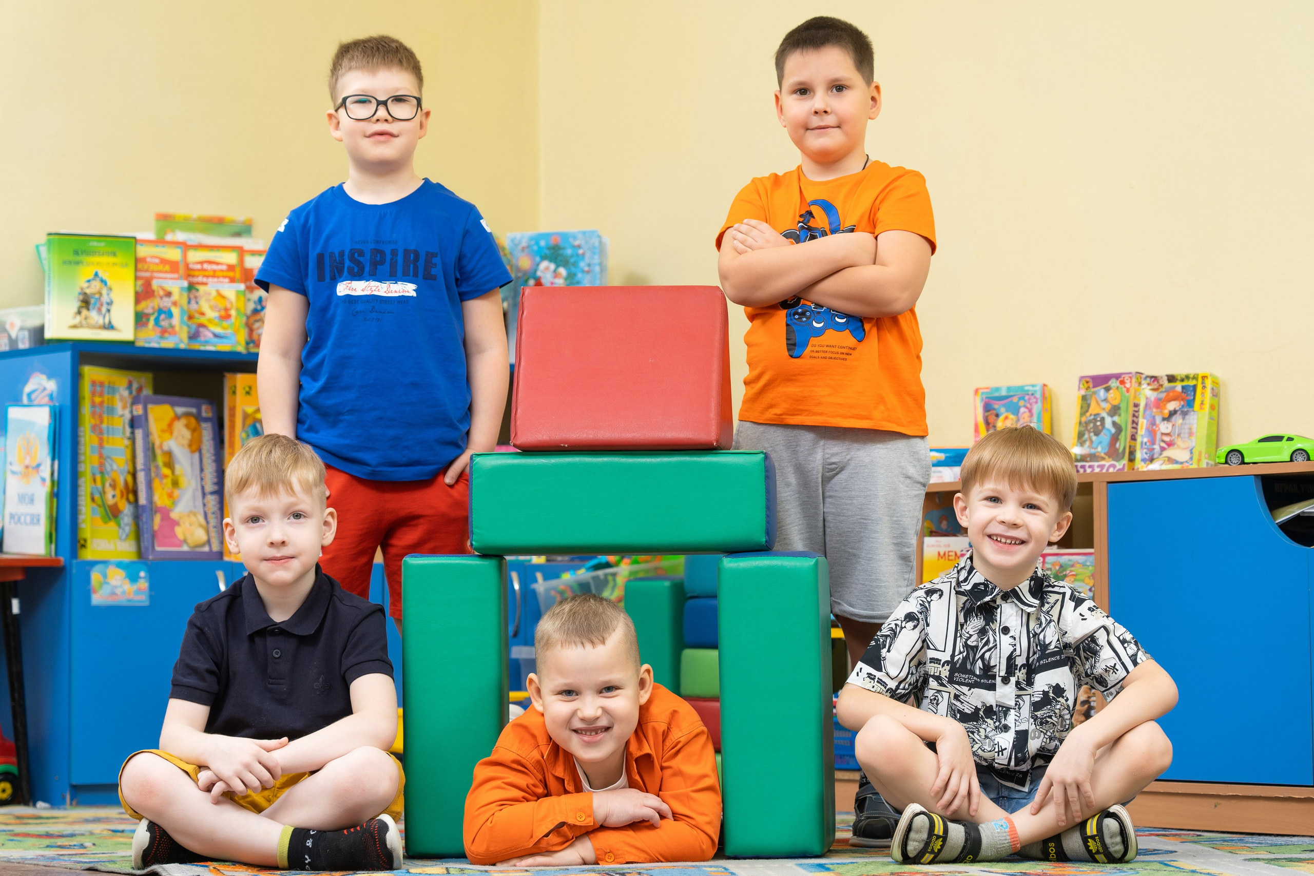 Фотографии, снятые в Д/С. Выпускные альбомы от Мамаевых, город Киров