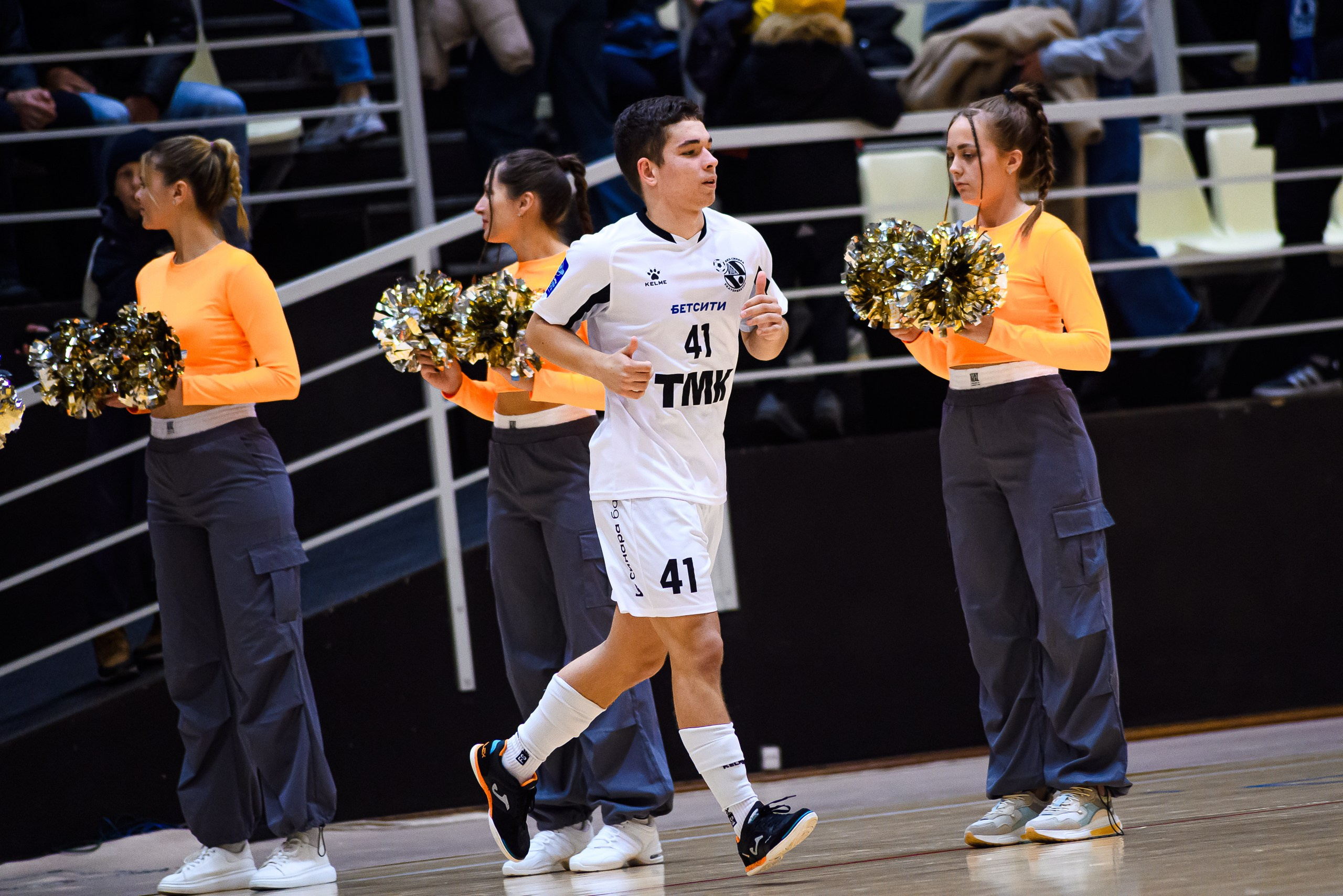 Высшая лига по футзалу — Сезон 2024-2025 — 2ой тур. Репортажный фотограф в Кемерово