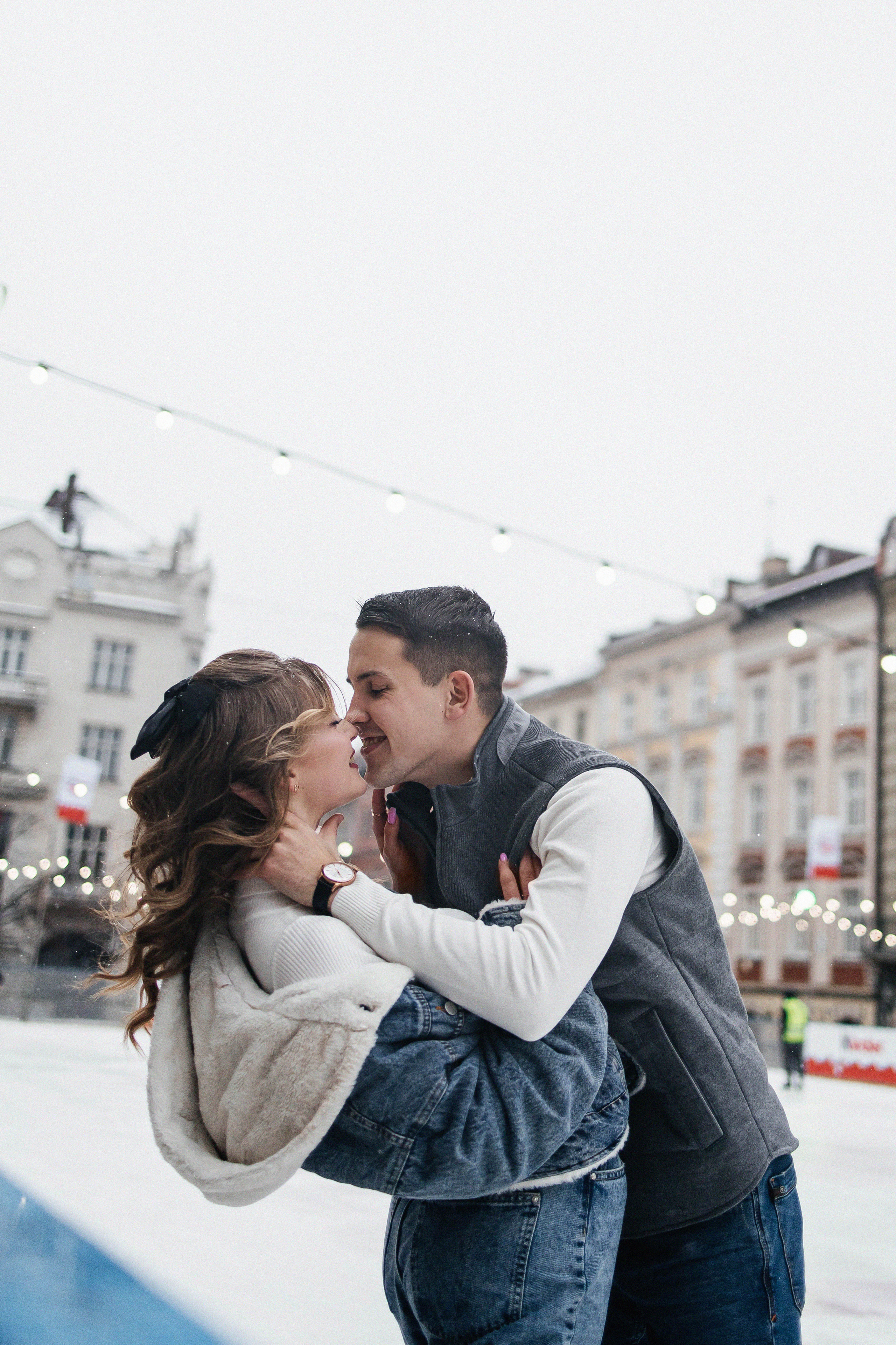 На катке во Львове. Свадебный и портретный фотограф Минск Евсович Инна