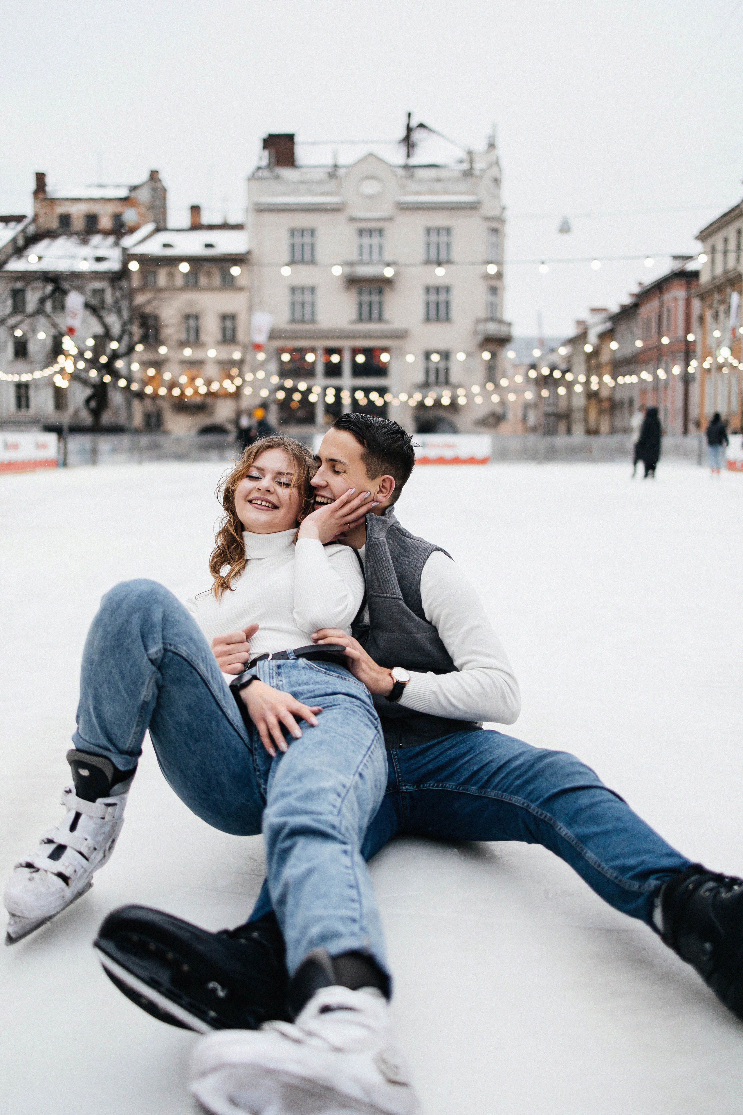 На катке во Львове. Свадебный и портретный фотограф Минск Евсович Инна