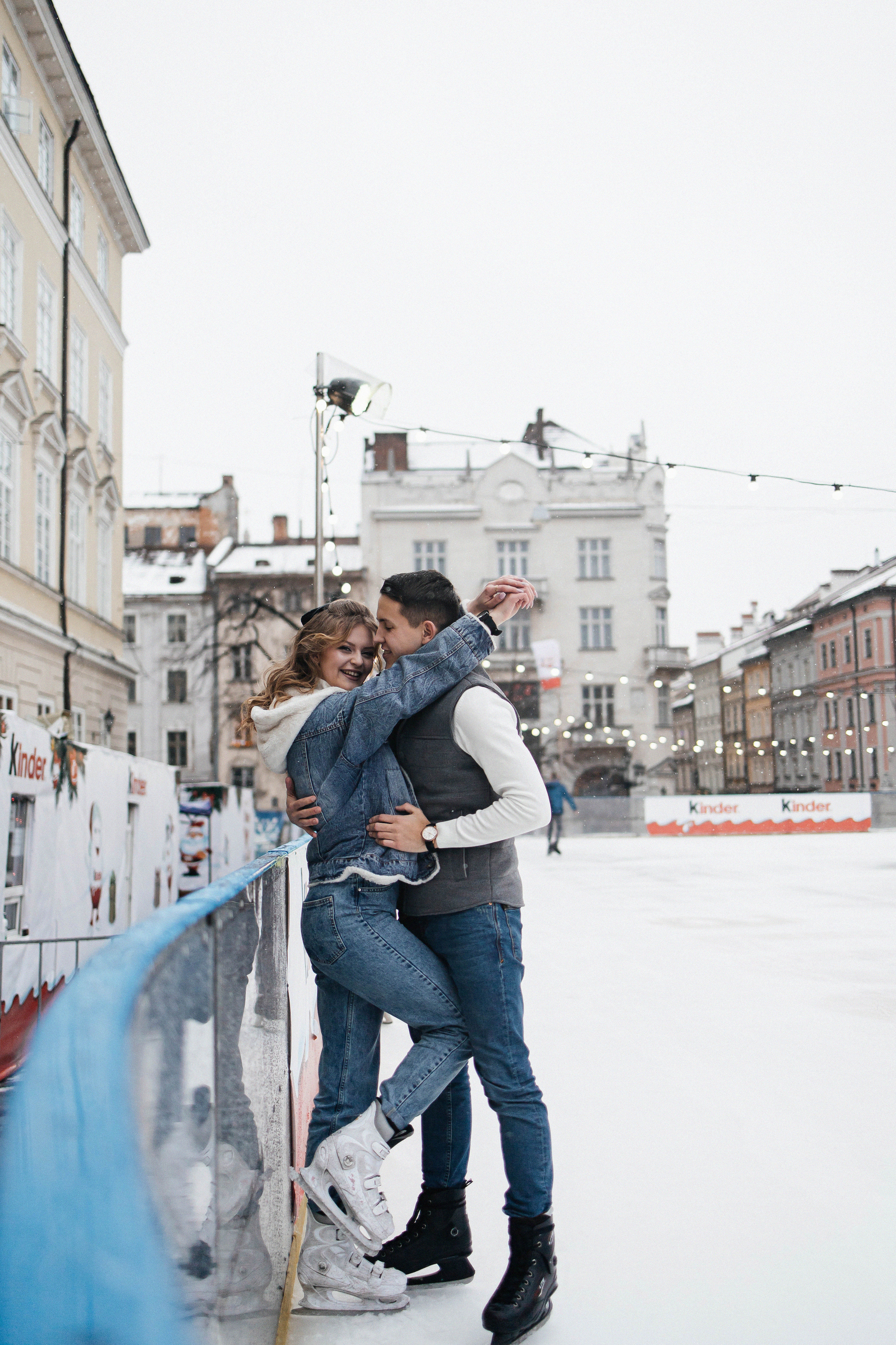 На катке во Львове. Свадебный и портретный фотограф Минск Евсович Инна