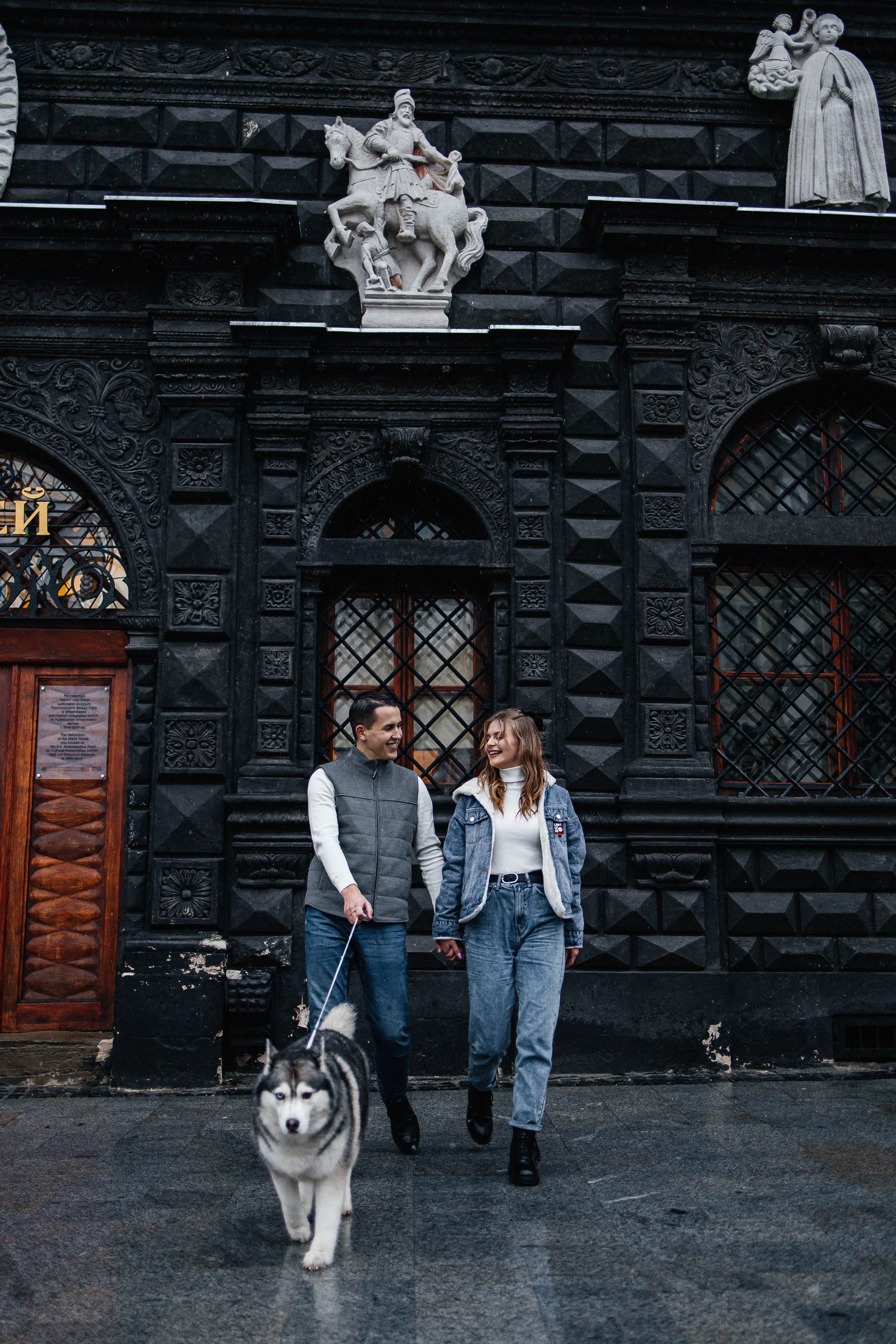 На катке во Львове. Свадебный и портретный фотограф Минск Евсович Инна