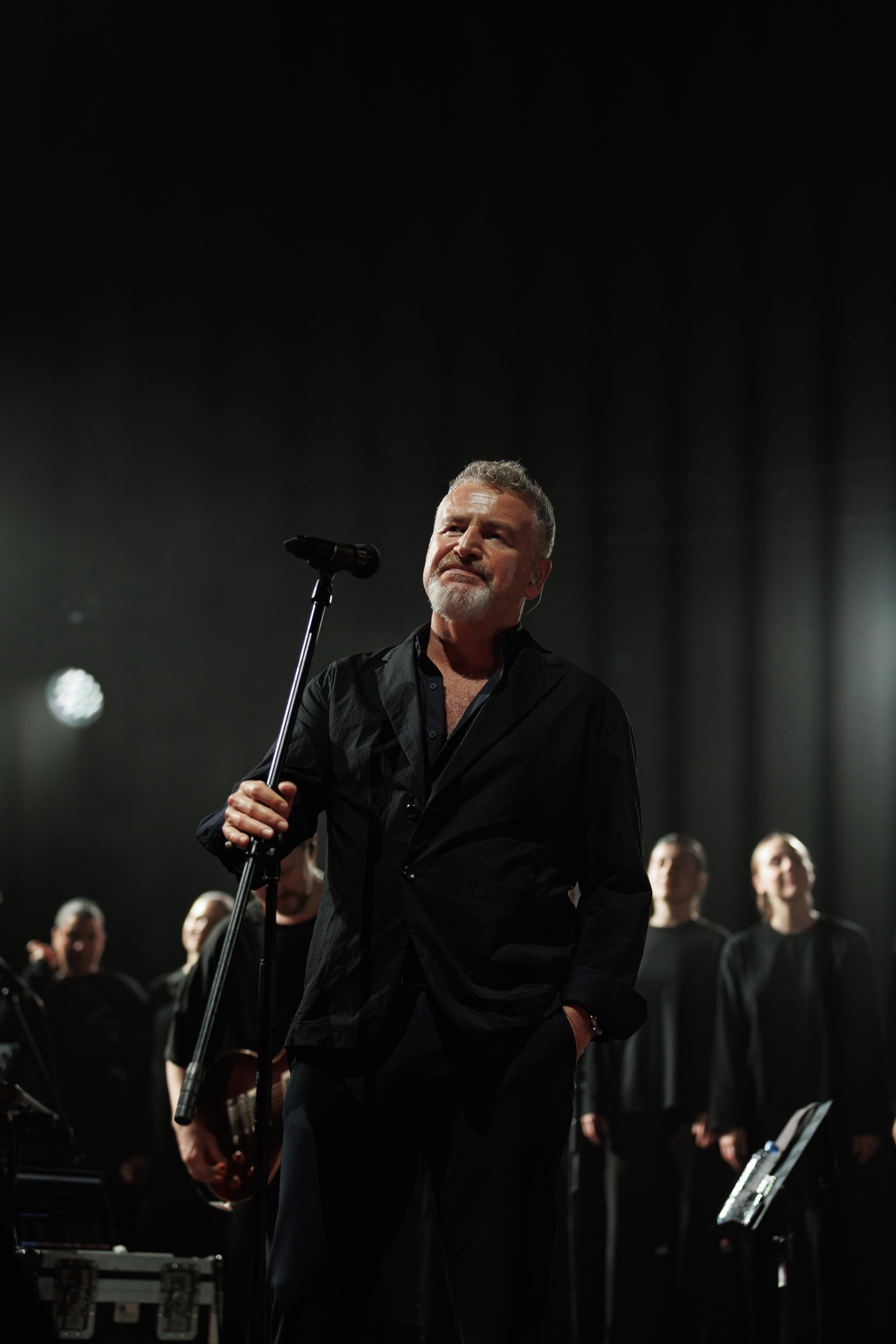 Concert Photography in Dubai — Anton Belyaev Live Performance. Evgen Yatsenko — Photographer in Dubai