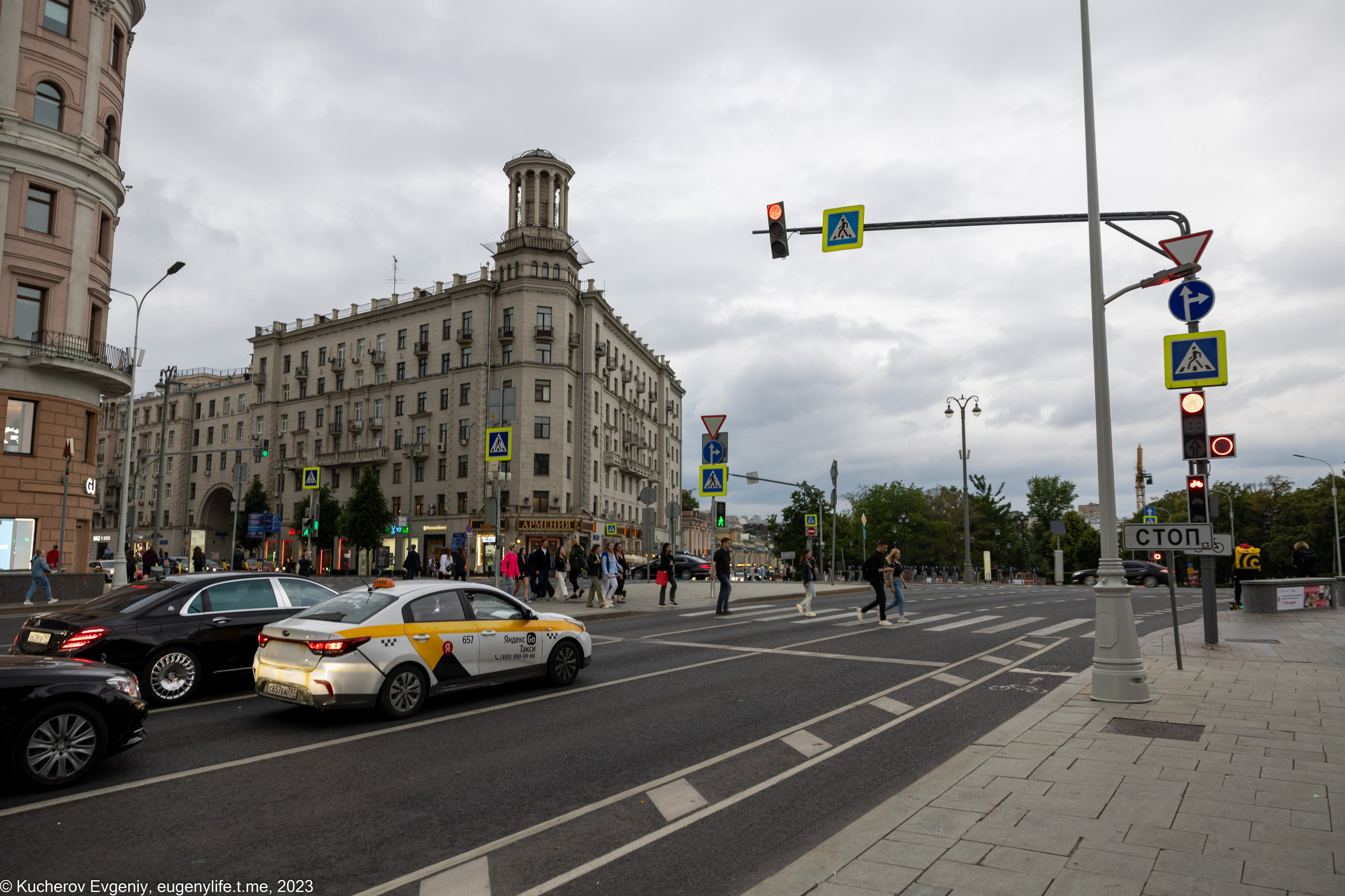 Светофоры и переходы. Кучеров Евгений. Фотограф