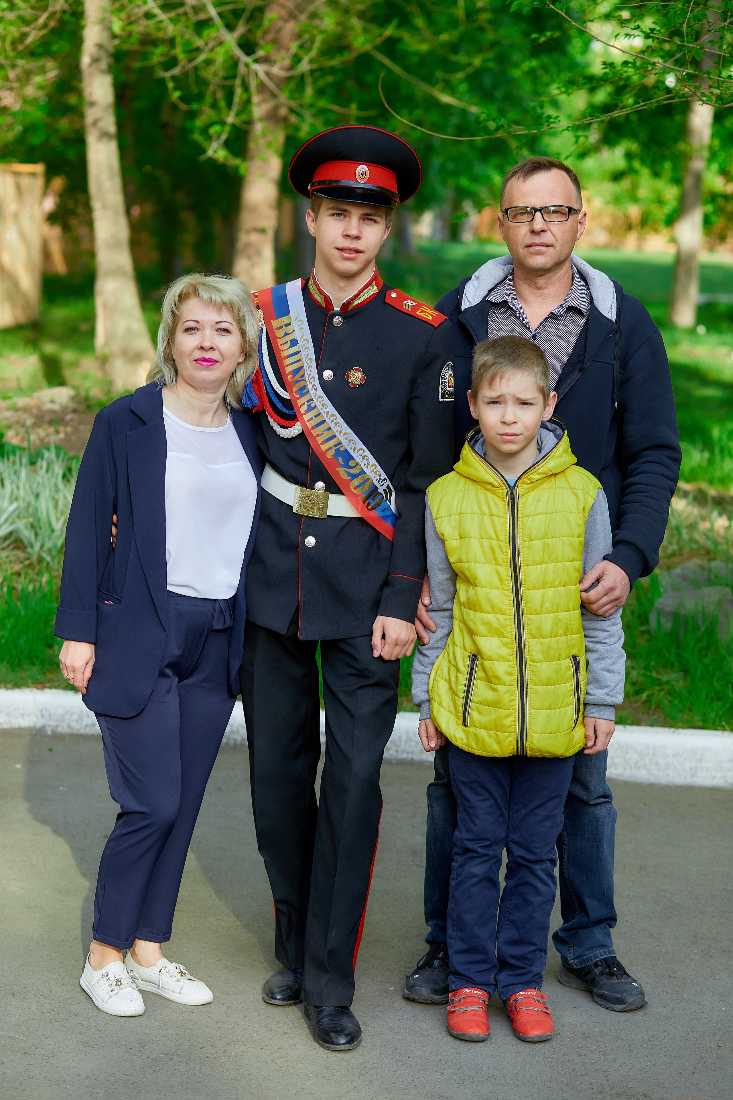 Кадеты последний звонок. Фотограф Вячеслав Фарунин