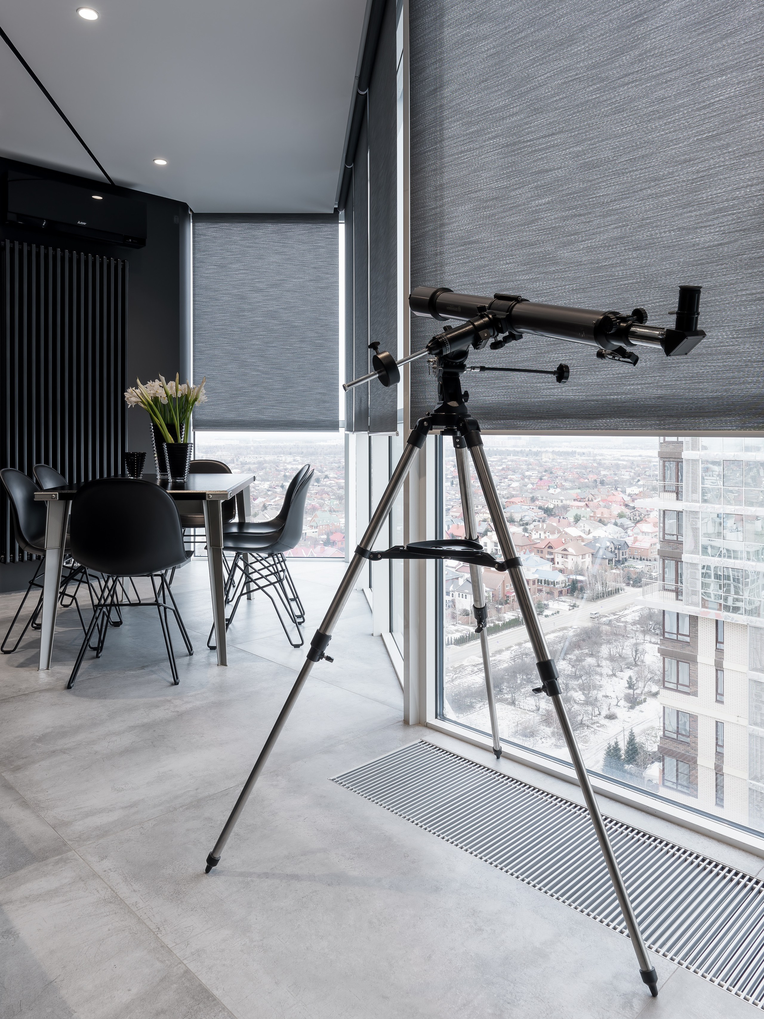 дизайнер Евгений Махнёв, декоратор Лиа Саргсян, фотограф Сергей Денисенко