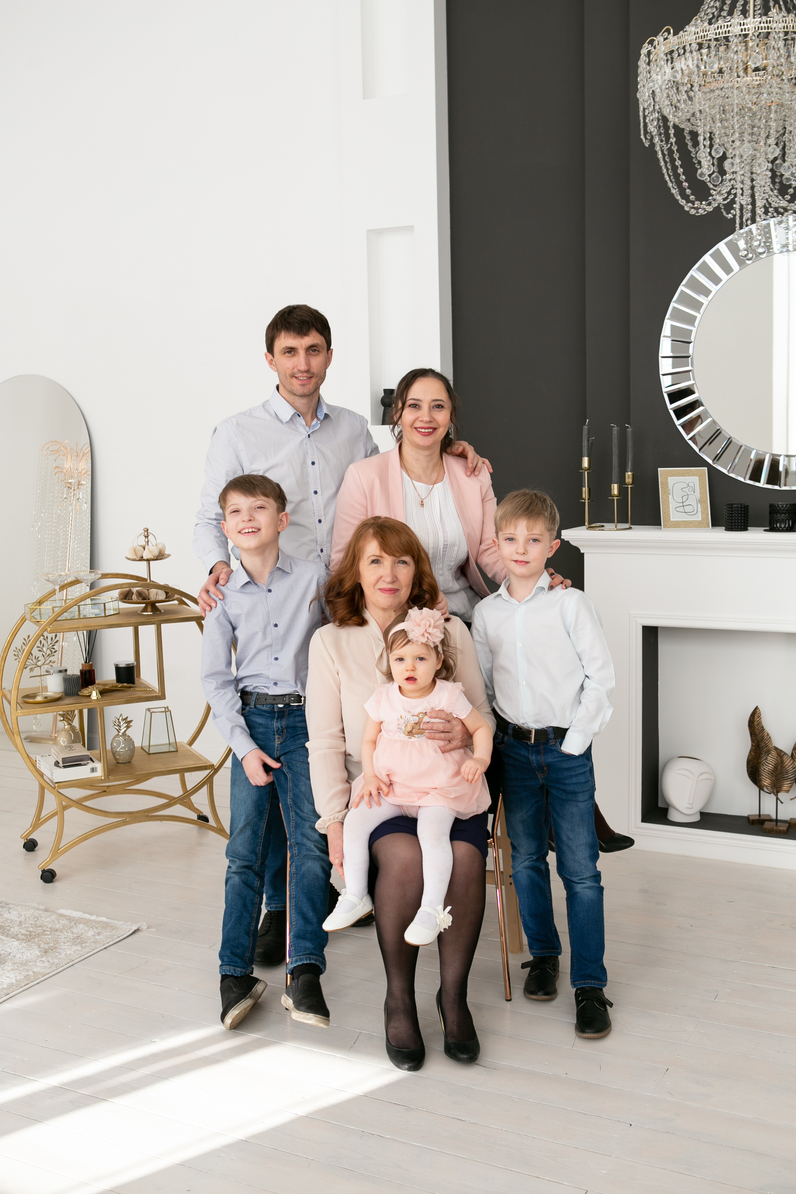 Большие семьи. Фотограф Наталья Стаг в Омске. Фотографирую в разных стилях в разных студиях, а так же в школах и садах. Печатаю выпускные фотоальбомы