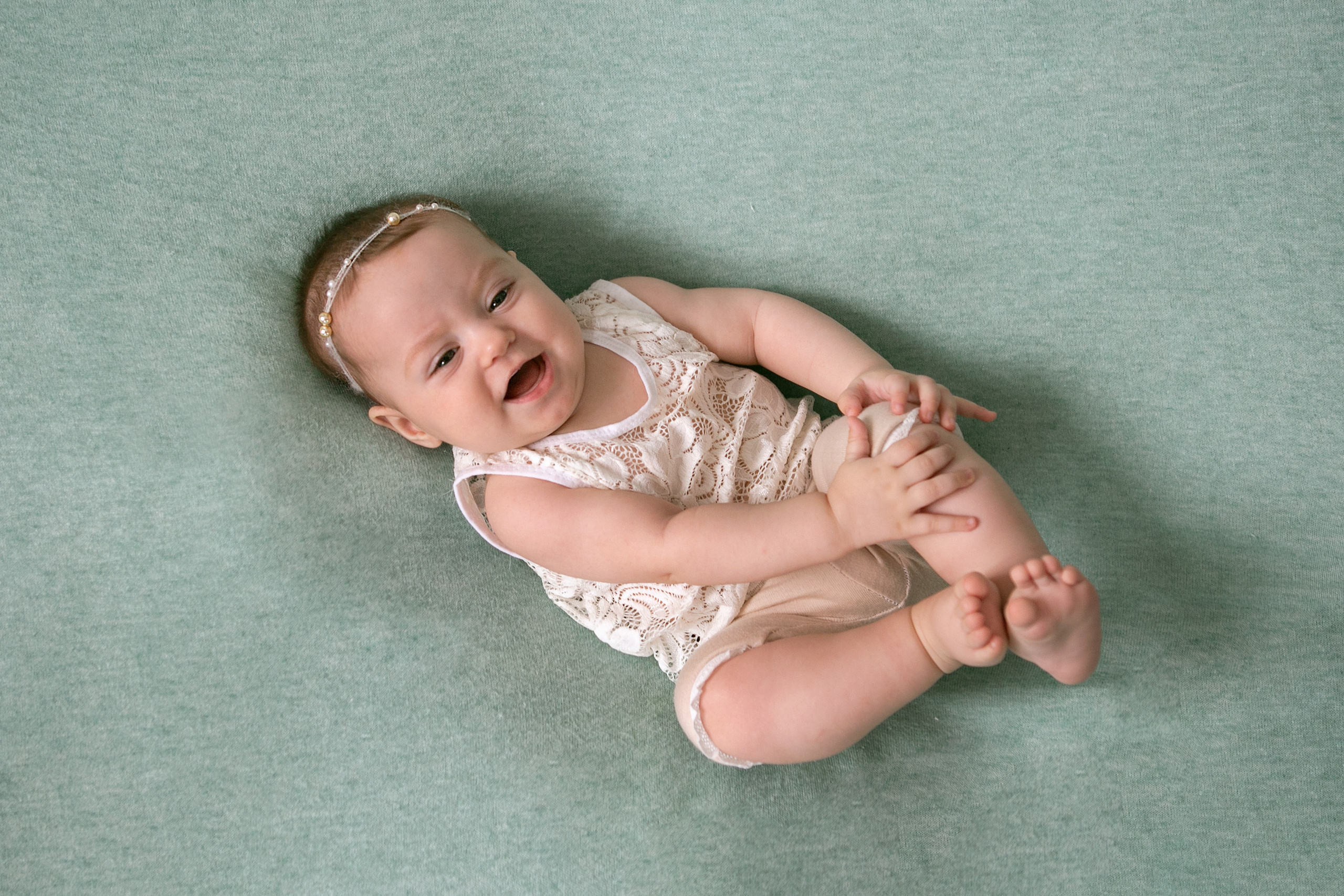 Детская до года. Фотограф Наталья Стаг в Омске. Фотографирую в разных стилях в разных студиях, а так же в школах и садах. Печатаю выпускные фотоальбомы