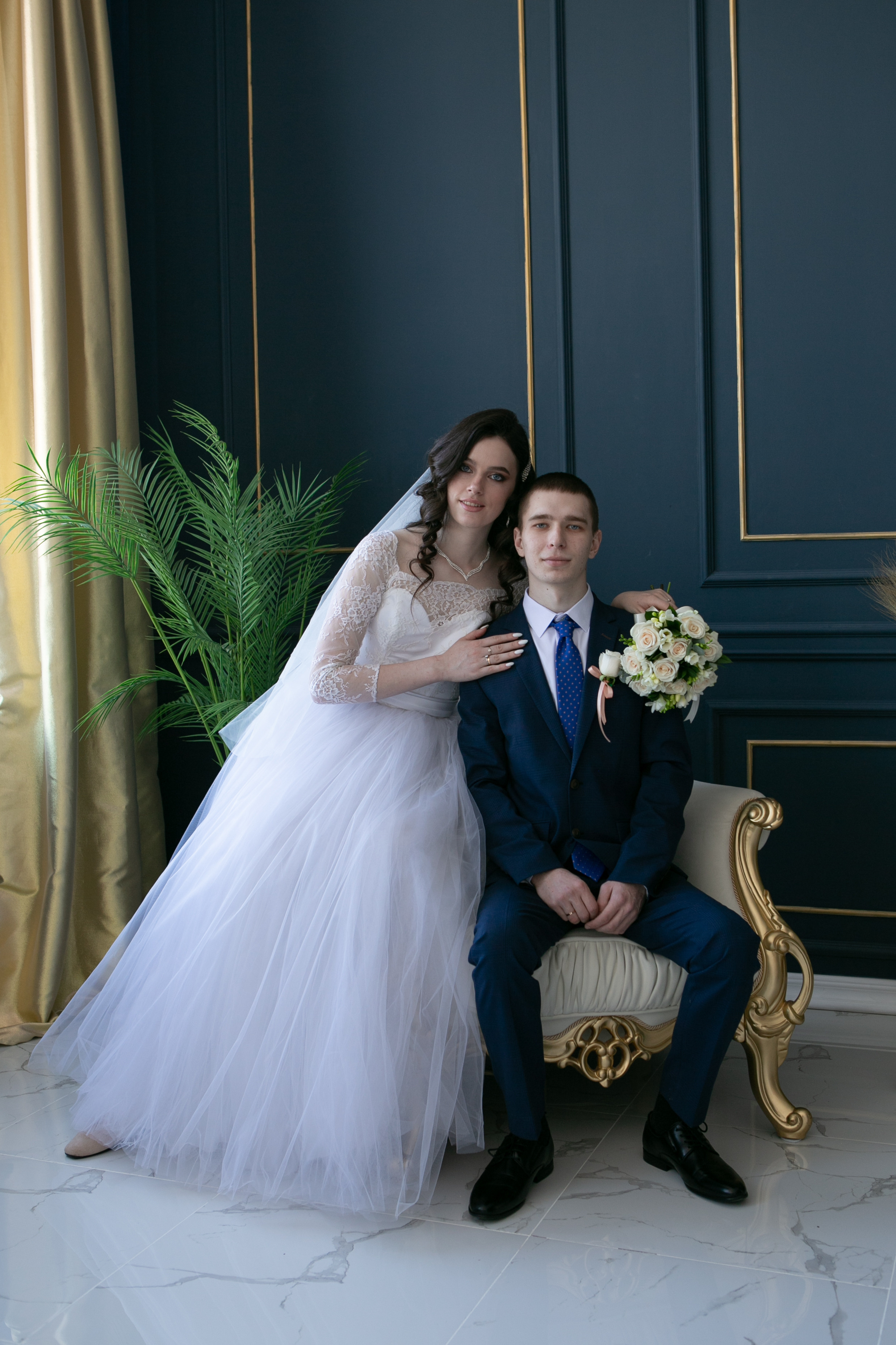 Свадебный фотограф в Омске. Счастливые моменты Вашей жизни. Фотограф Наталья Стаг в Омске. Фотографирую в разных стилях в разных студиях, а так же в школах и садах. Печатаю выпускные фотоальбомы