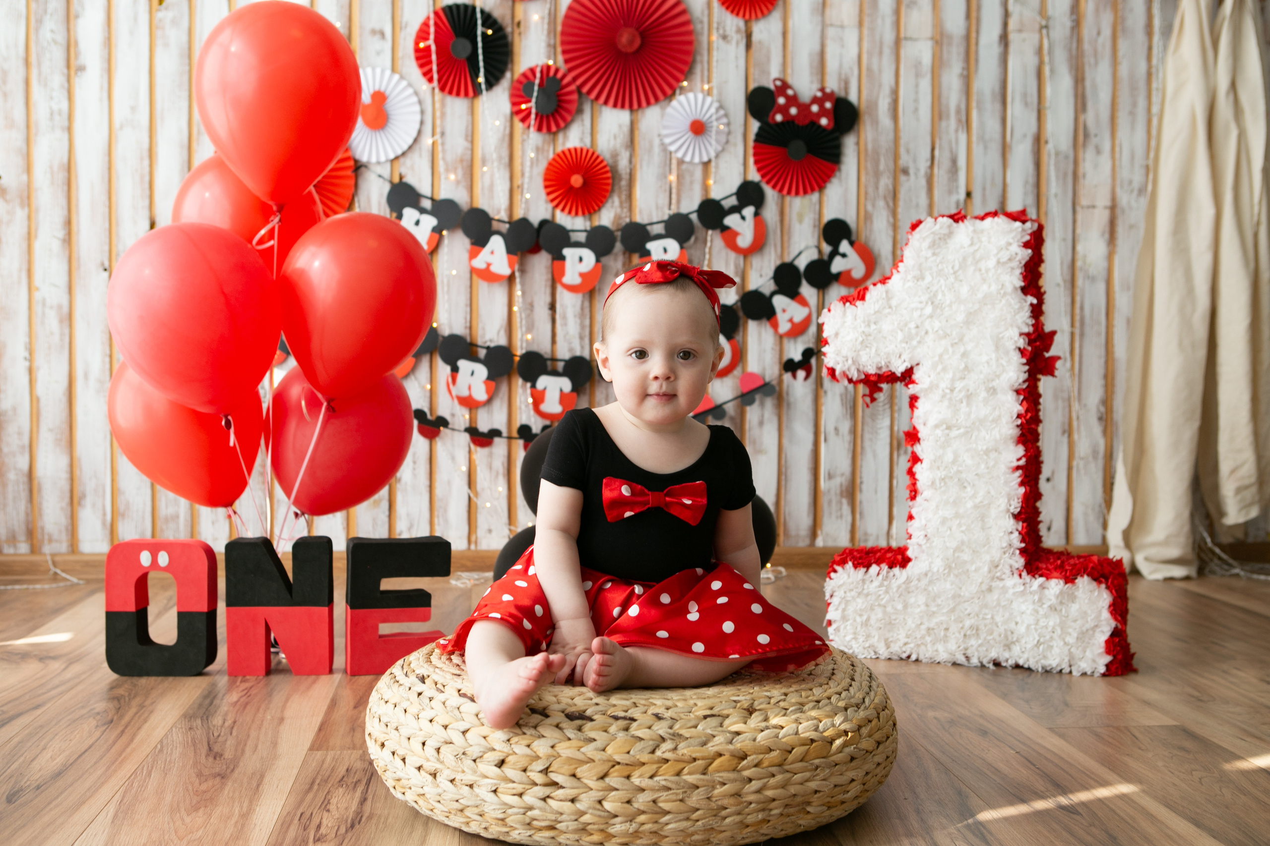 Именинники. Фотограф Наталья Стаг в Омске. Фотографирую в разных стилях в разных студиях, а так же в школах и садах. Печатаю выпускные фотоальбомы