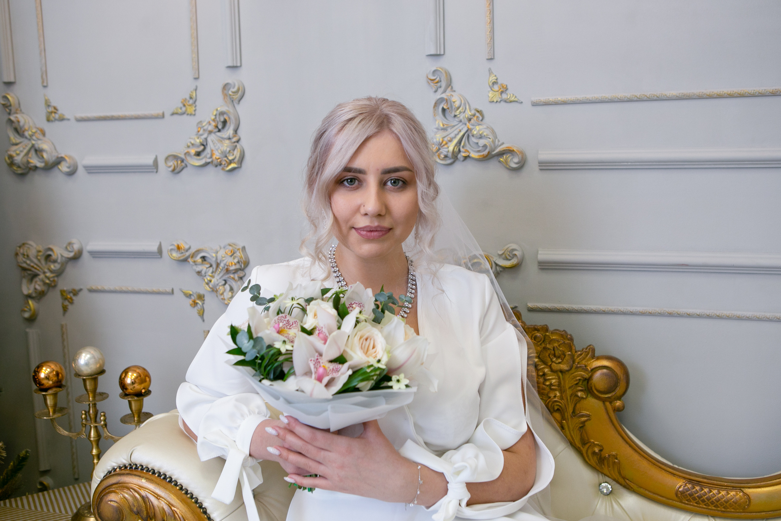 Свадебный фотограф в Омске. Счастливые моменты Вашей жизни. Фотограф Наталья Стаг в Омске. Фотографирую в разных стилях в разных студиях, а так же в школах и садах. Печатаю выпускные фотоальбомы