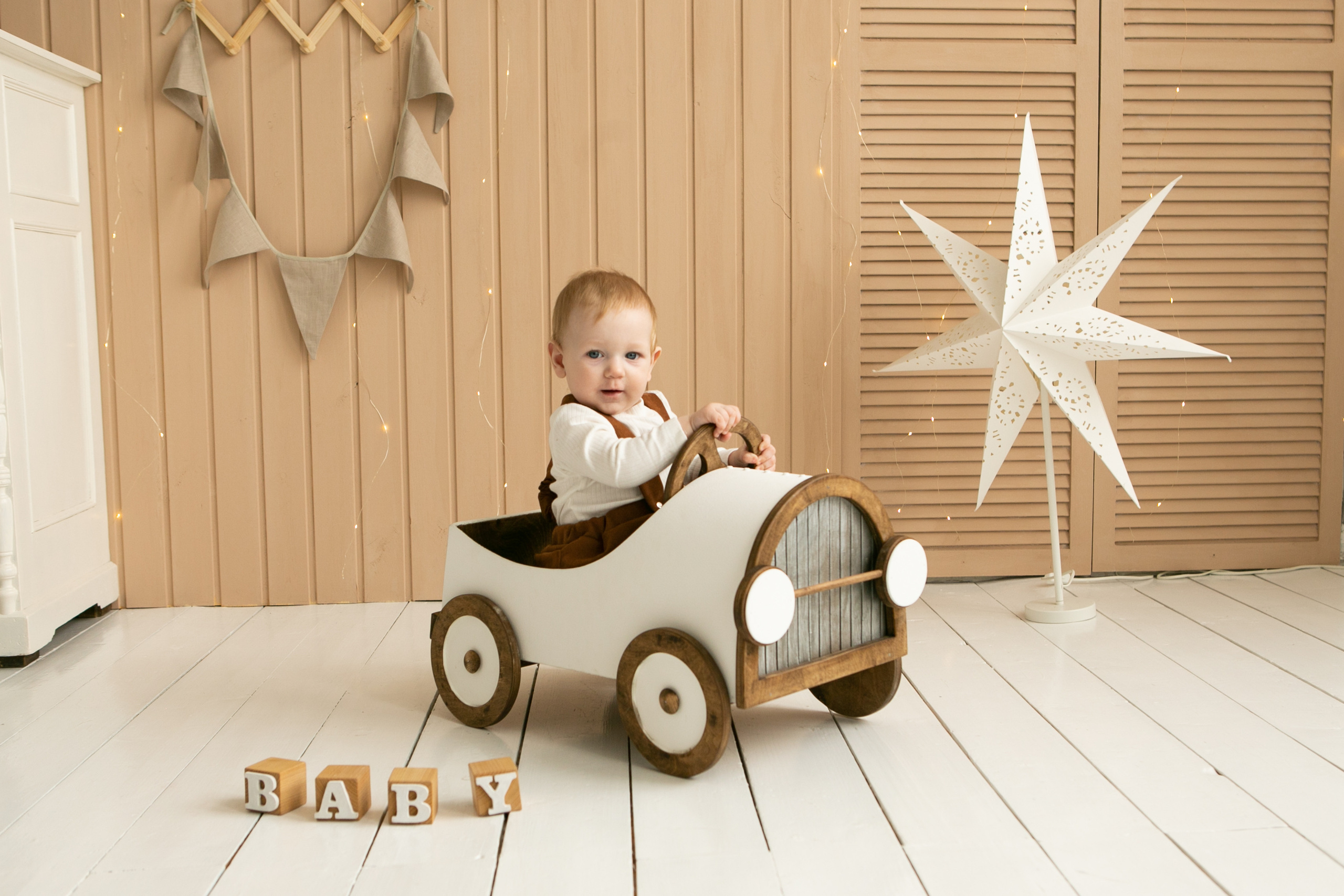 Детская до года. Фотограф Наталья Стаг в Омске. Фотографирую в разных стилях в разных студиях, а так же в школах и садах. Печатаю выпускные фотоальбомы