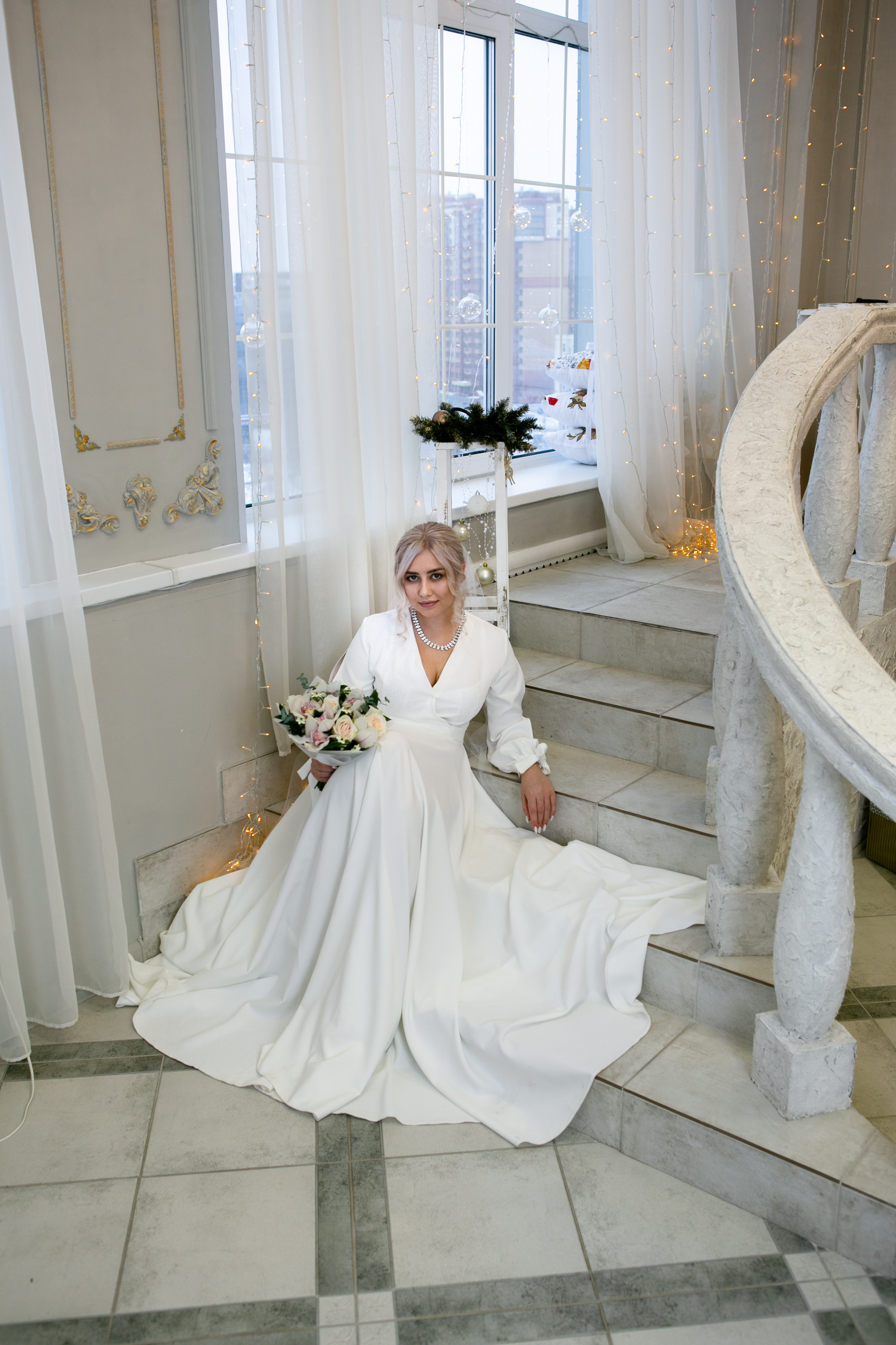 Свадебный фотограф в Омске. Счастливые моменты Вашей жизни. Фотограф Наталья Стаг в Омске. Фотографирую в разных стилях в разных студиях, а так же в школах и садах. Печатаю выпускные фотоальбомы