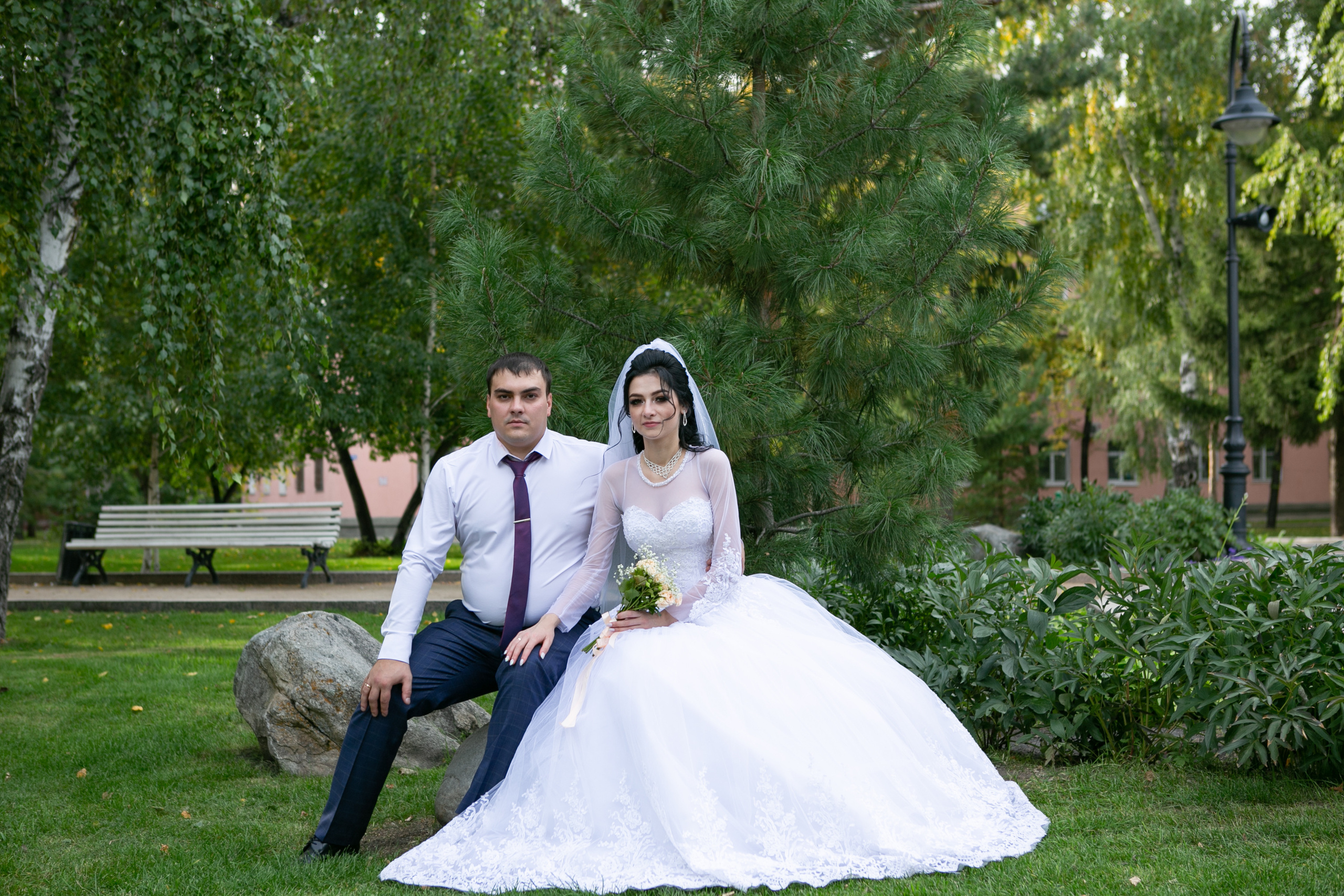 Свадебный фотограф в Омске. Счастливые моменты Вашей жизни. Фотограф Наталья Стаг в Омске. Фотографирую в разных стилях в разных студиях, а так же в школах и садах. Печатаю выпускные фотоальбомы