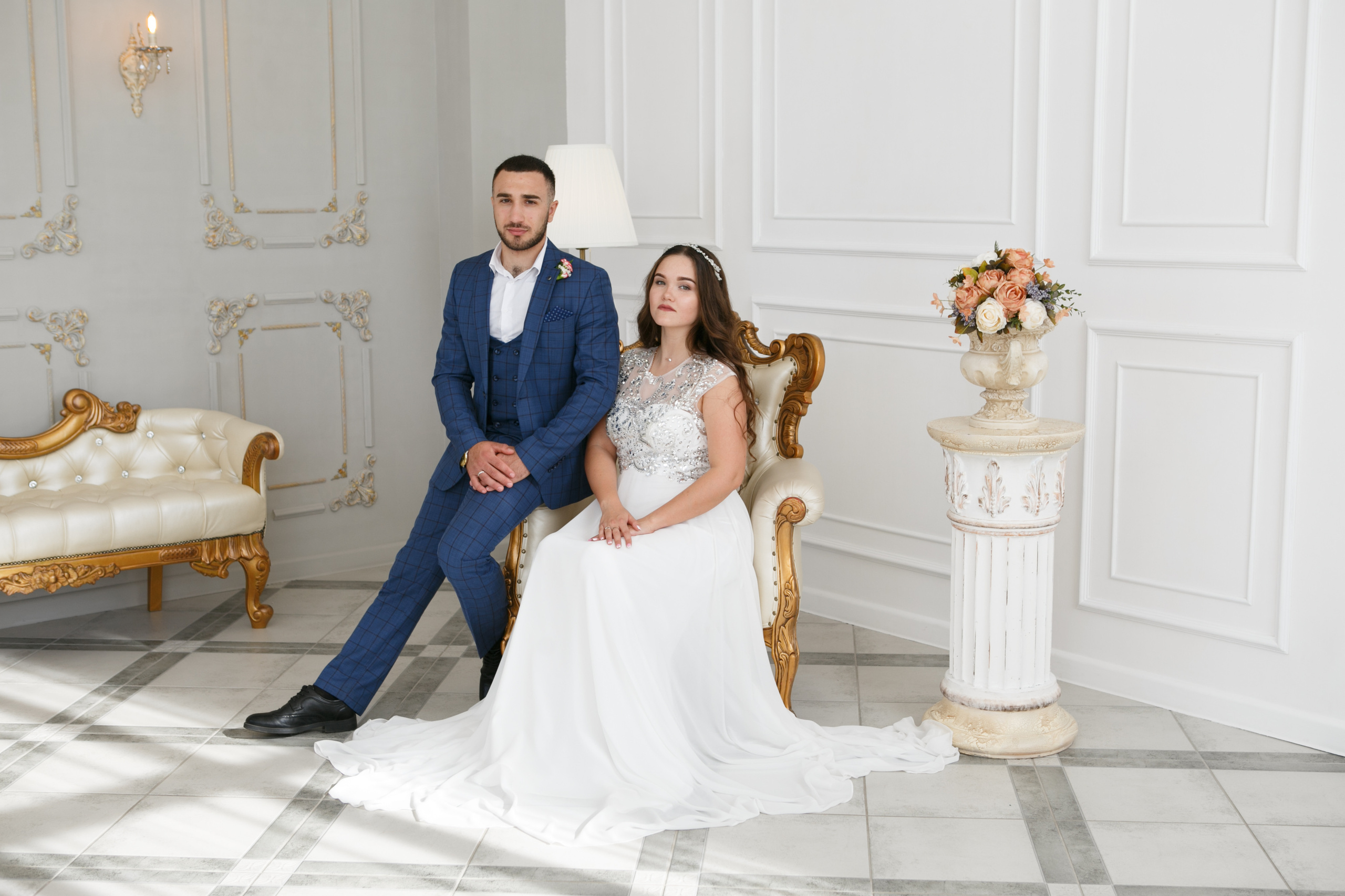 Свадебный фотограф в Омске. Счастливые моменты Вашей жизни. Фотограф Наталья Стаг в Омске. Фотографирую в разных стилях в разных студиях, а так же в школах и садах. Печатаю выпускные фотоальбомы