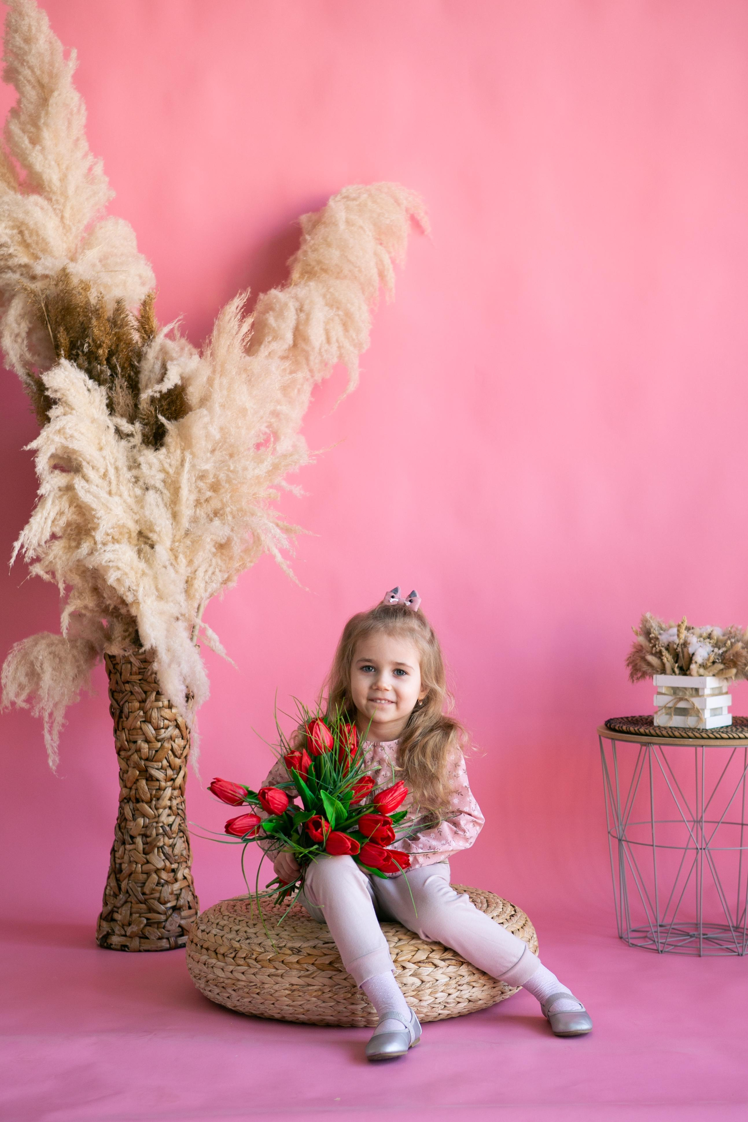 Мамина радость. Фотограф Наталья Стаг в Омске. Фотографирую в разных стилях в разных студиях, а так же в школах и садах. Печатаю выпускные фотоальбомы