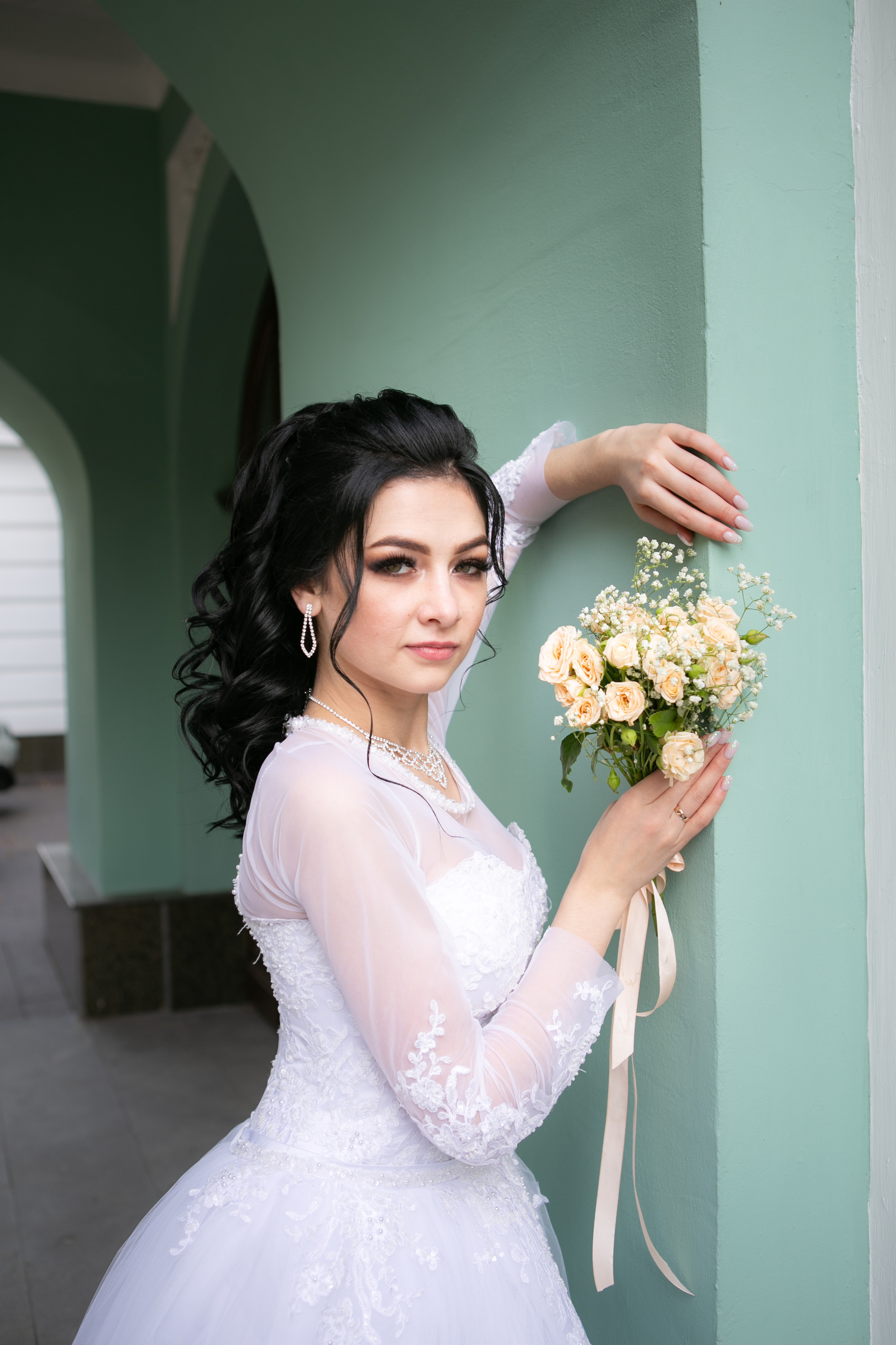 Свадебный фотограф в Омске. Счастливые моменты Вашей жизни. Фотограф Наталья Стаг в Омске. Фотографирую в разных стилях в разных студиях, а так же в школах и садах. Печатаю выпускные фотоальбомы