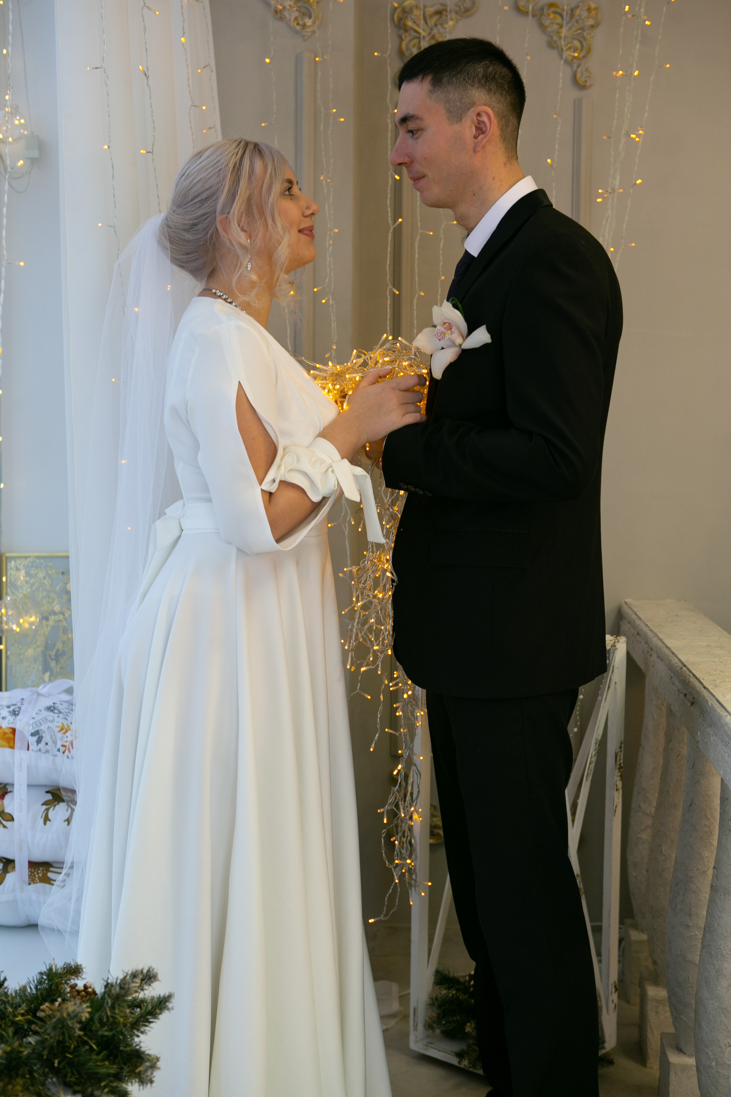 Свадебный фотограф в Омске. Счастливые моменты Вашей жизни. Фотограф Наталья Стаг в Омске. Фотографирую в разных стилях в разных студиях, а так же в школах и садах. Печатаю выпускные фотоальбомы