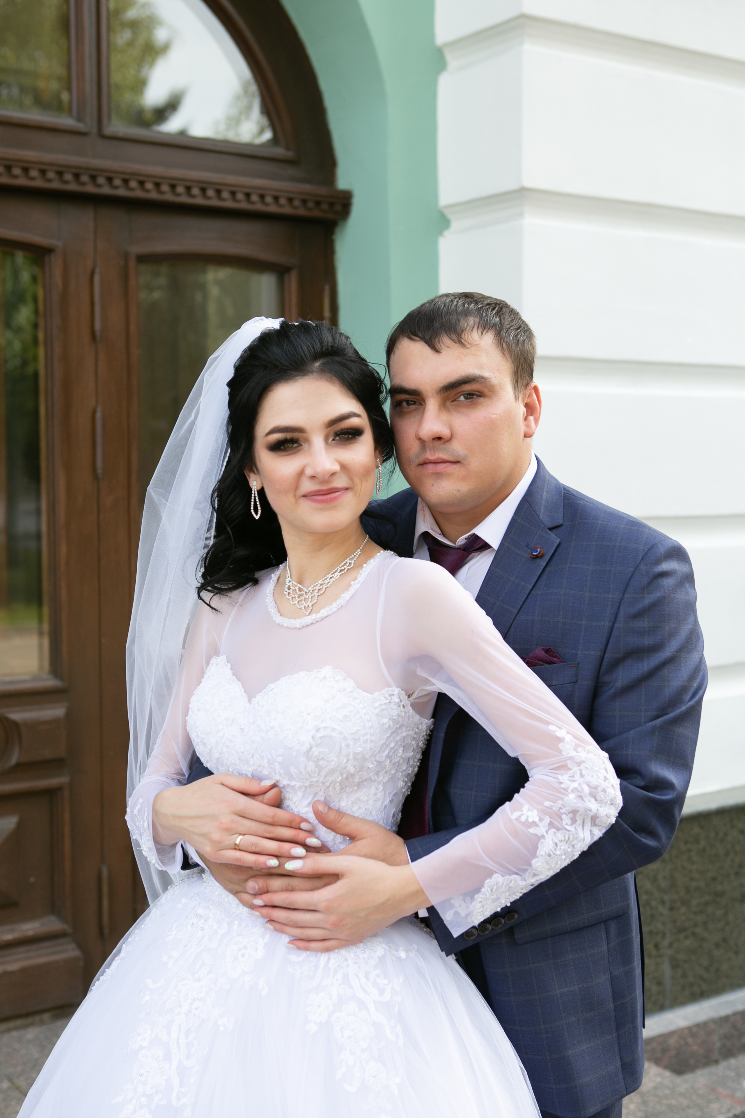 Свадебный фотограф в Омске. Счастливые моменты Вашей жизни. Фотограф Наталья Стаг в Омске. Фотографирую в разных стилях в разных студиях, а так же в школах и садах. Печатаю выпускные фотоальбомы