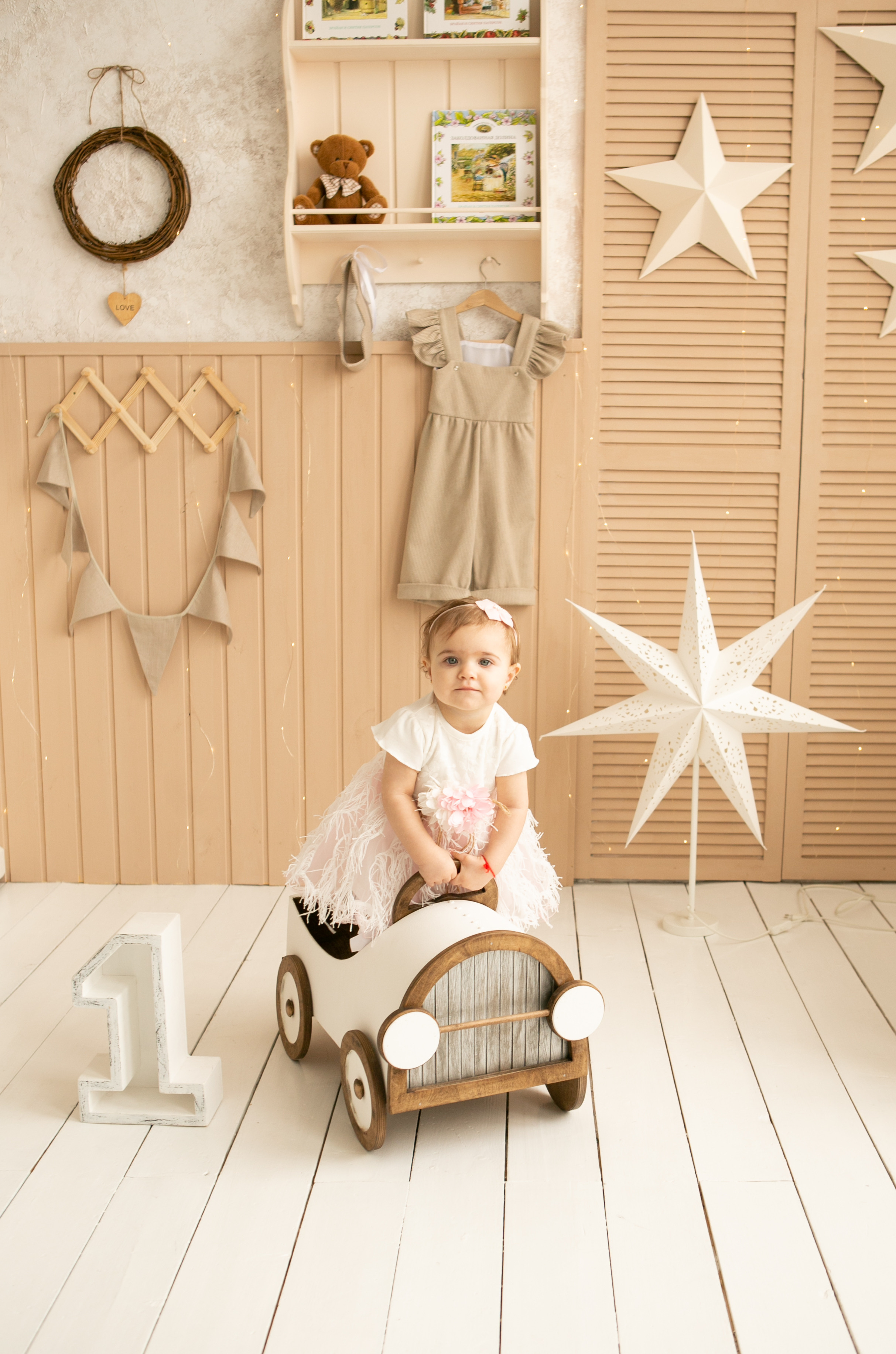 Портретная съемка. Фотограф Наталья Стаг в Омске. Фотографирую в разных стилях в разных студиях, а так же в школах и садах. Печатаю выпускные фотоальбомы