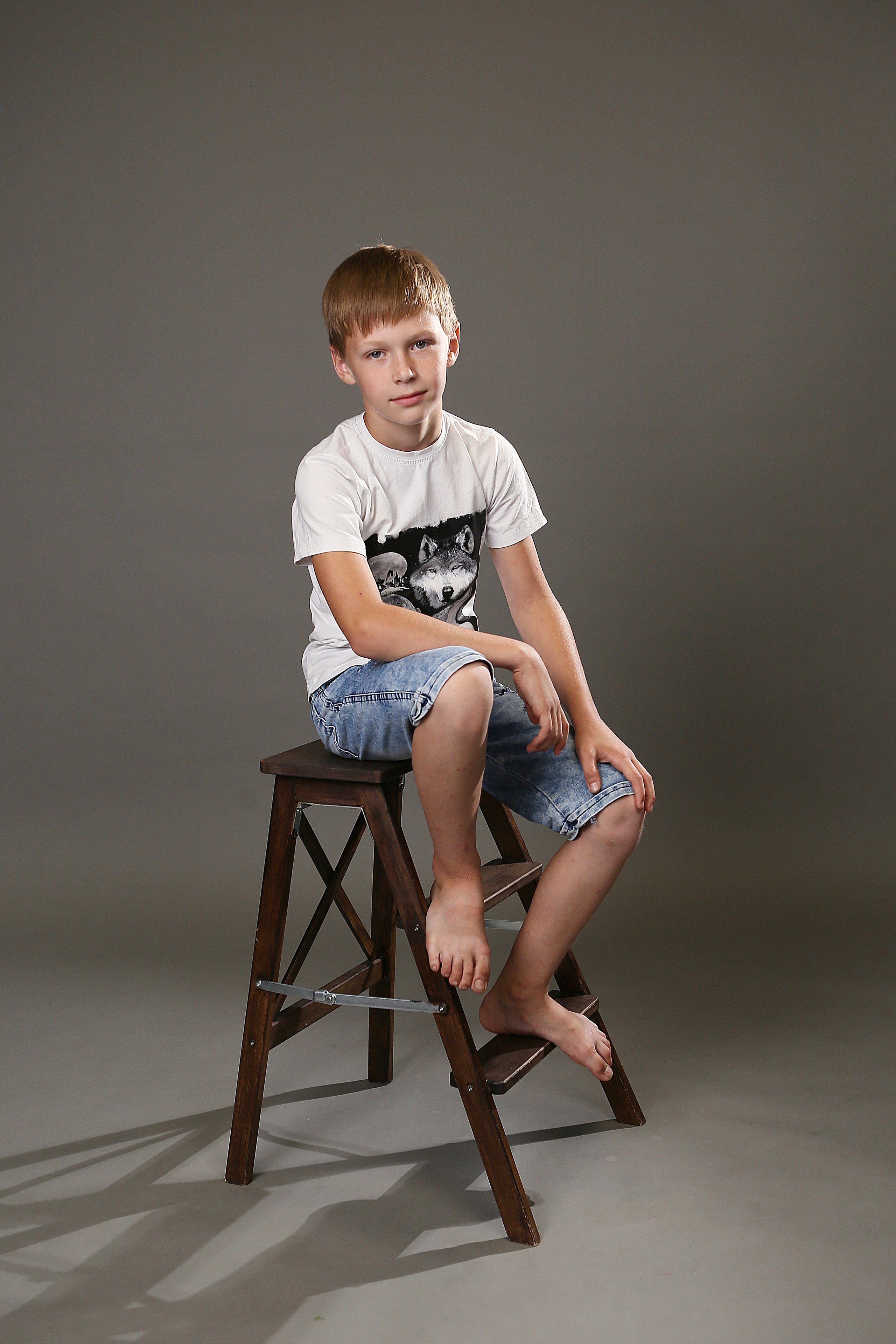 Фоновая. Фотограф Наталья Стаг в Омске. Фотографирую в разных стилях в разных студиях, а так же в школах и садах. Печатаю выпускные фотоальбомы