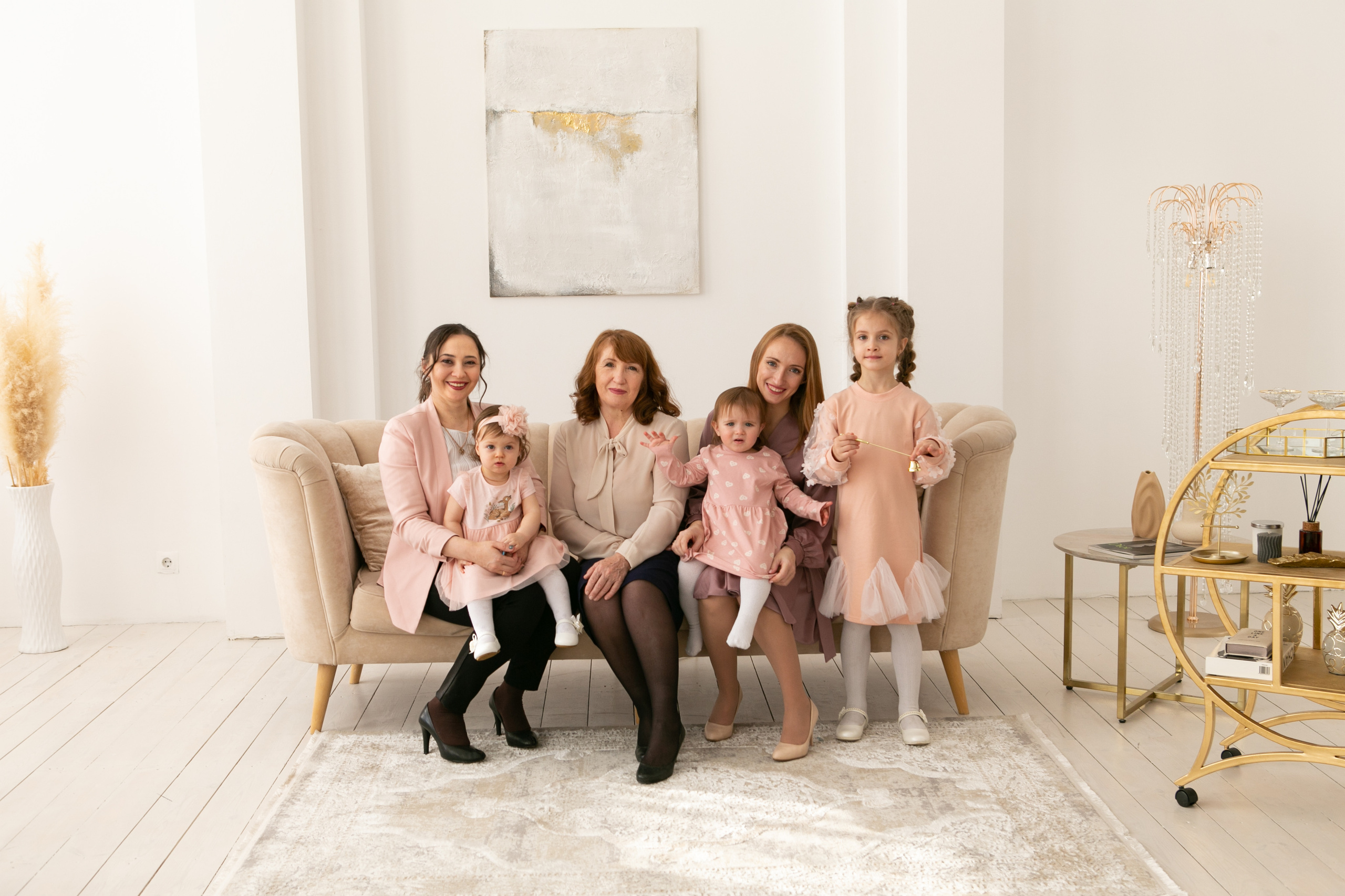 Большие семьи. Фотограф Наталья Стаг в Омске. Фотографирую в разных стилях в разных студиях, а так же в школах и садах. Печатаю выпускные фотоальбомы