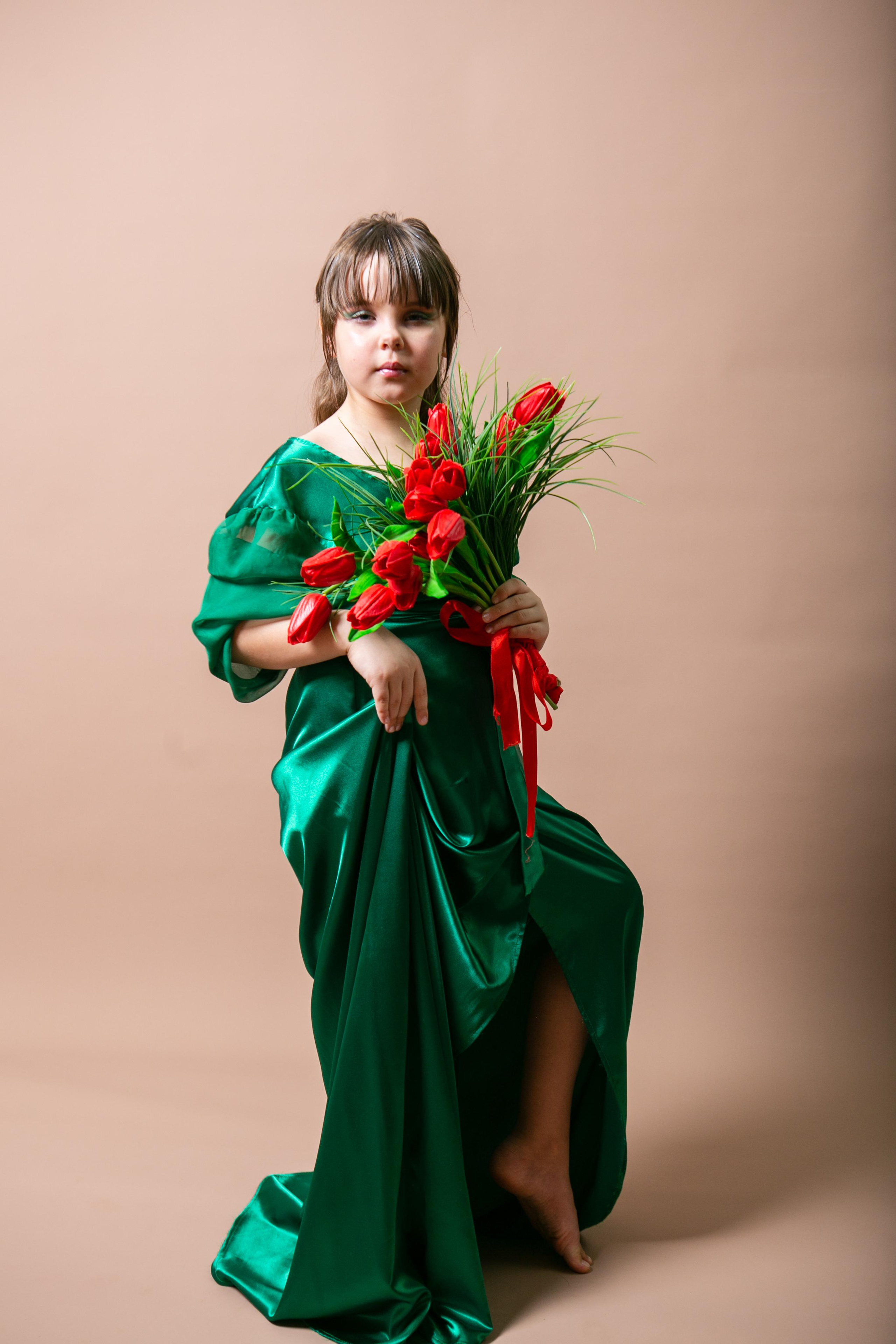 Портретная съемка. Фотограф Наталья Стаг в Омске. Фотографирую в разных стилях в разных студиях, а так же в школах и садах. Печатаю выпускные фотоальбомы