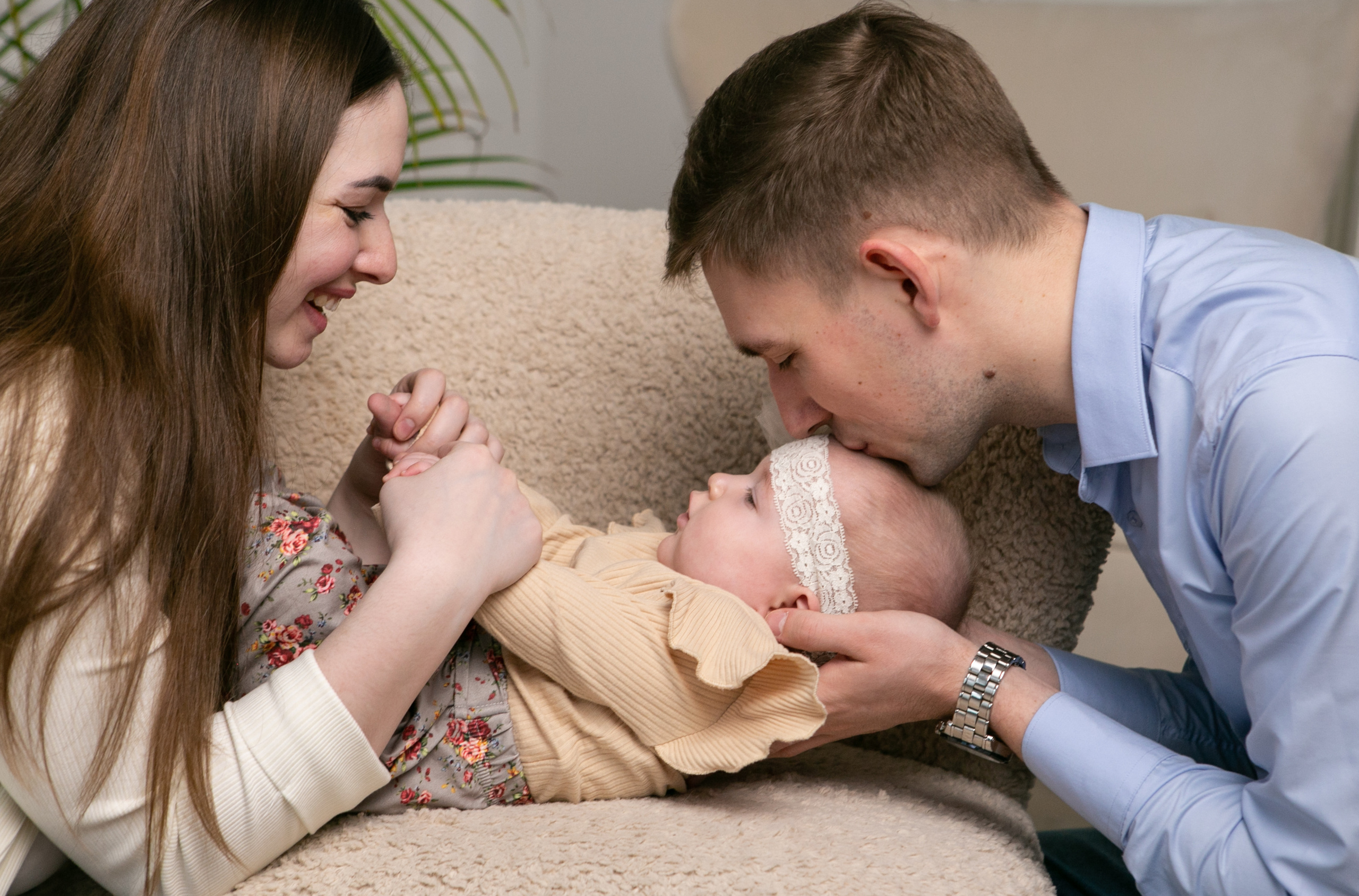 Наталья и Максим. Фотограф Наталья Стаг в Омске. Фотографирую в разных стилях в разных студиях, а так же в школах и садах. Печатаю выпускные фотоальбомы