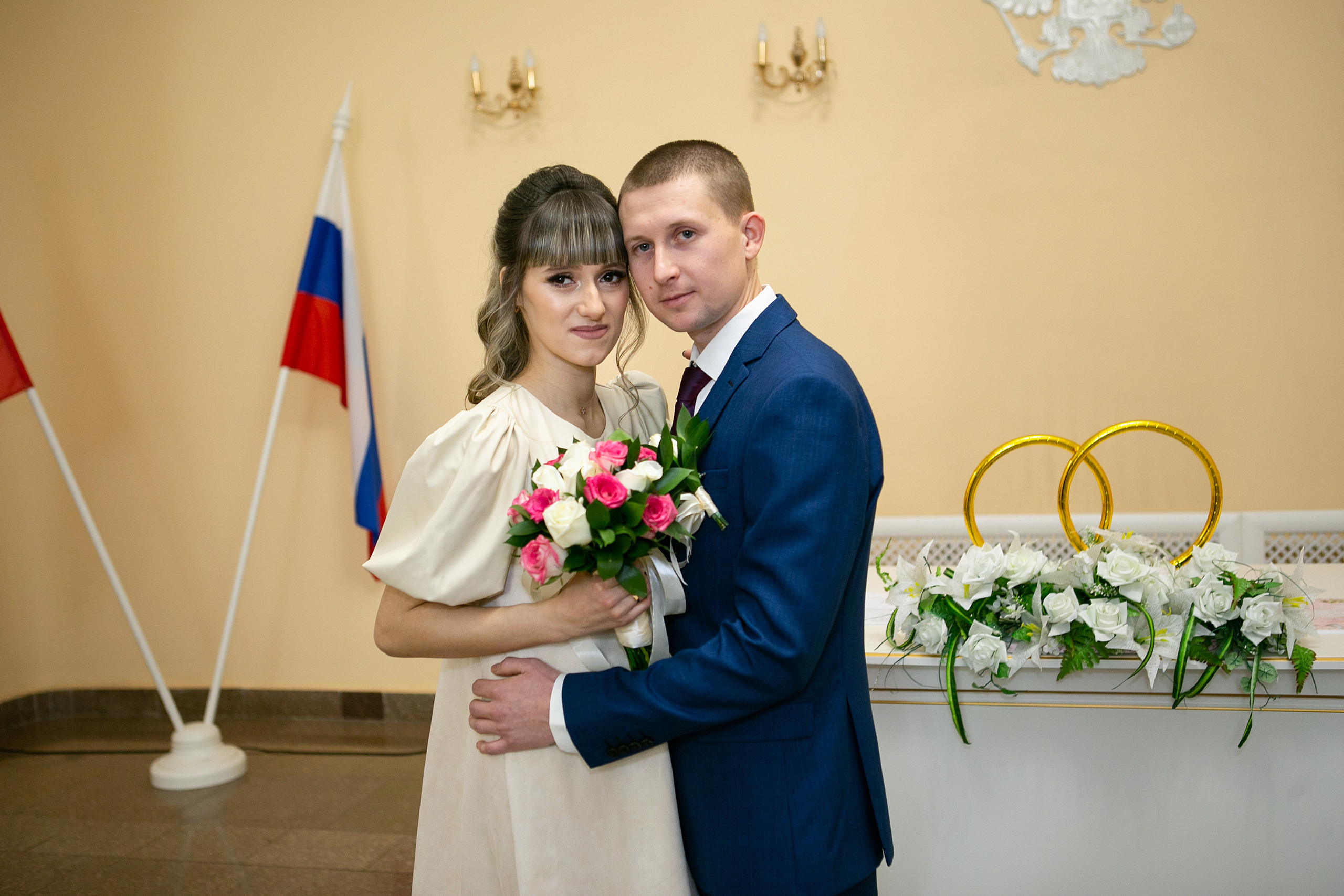 Свадебный фотограф в Омске. Счастливые моменты Вашей жизни. Фотограф Наталья Стаг в Омске. Фотографирую в разных стилях в разных студиях, а так же в школах и садах. Печатаю выпускные фотоальбомы