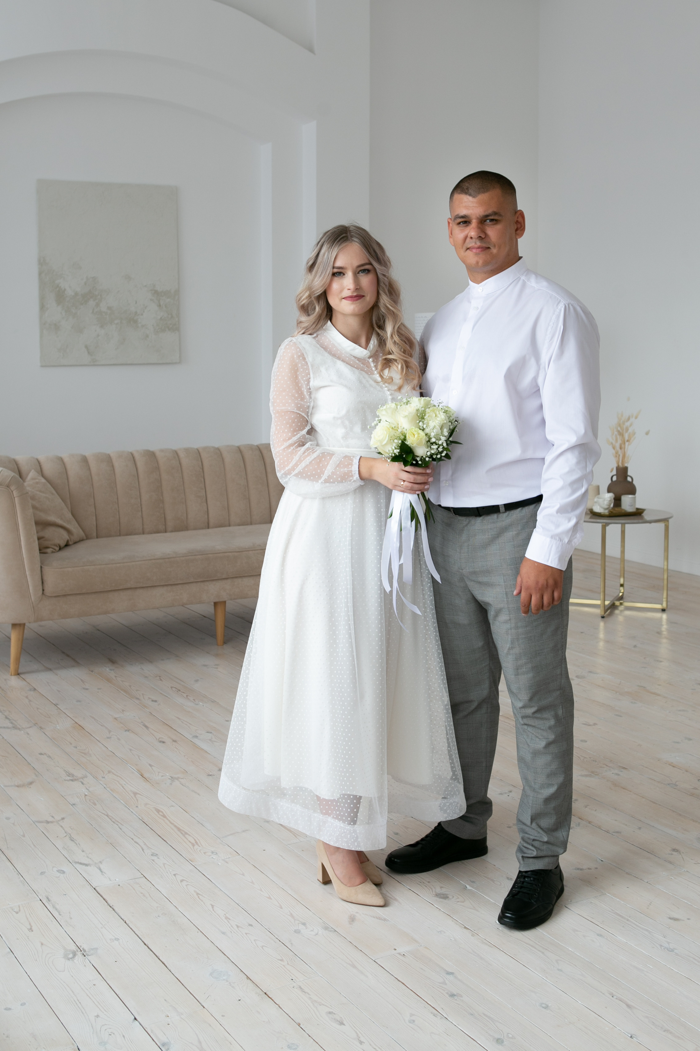 Свадебный фотограф в Омске. Счастливые моменты Вашей жизни. Фотограф Наталья Стаг в Омске. Фотографирую в разных стилях в разных студиях, а так же в школах и садах. Печатаю выпускные фотоальбомы