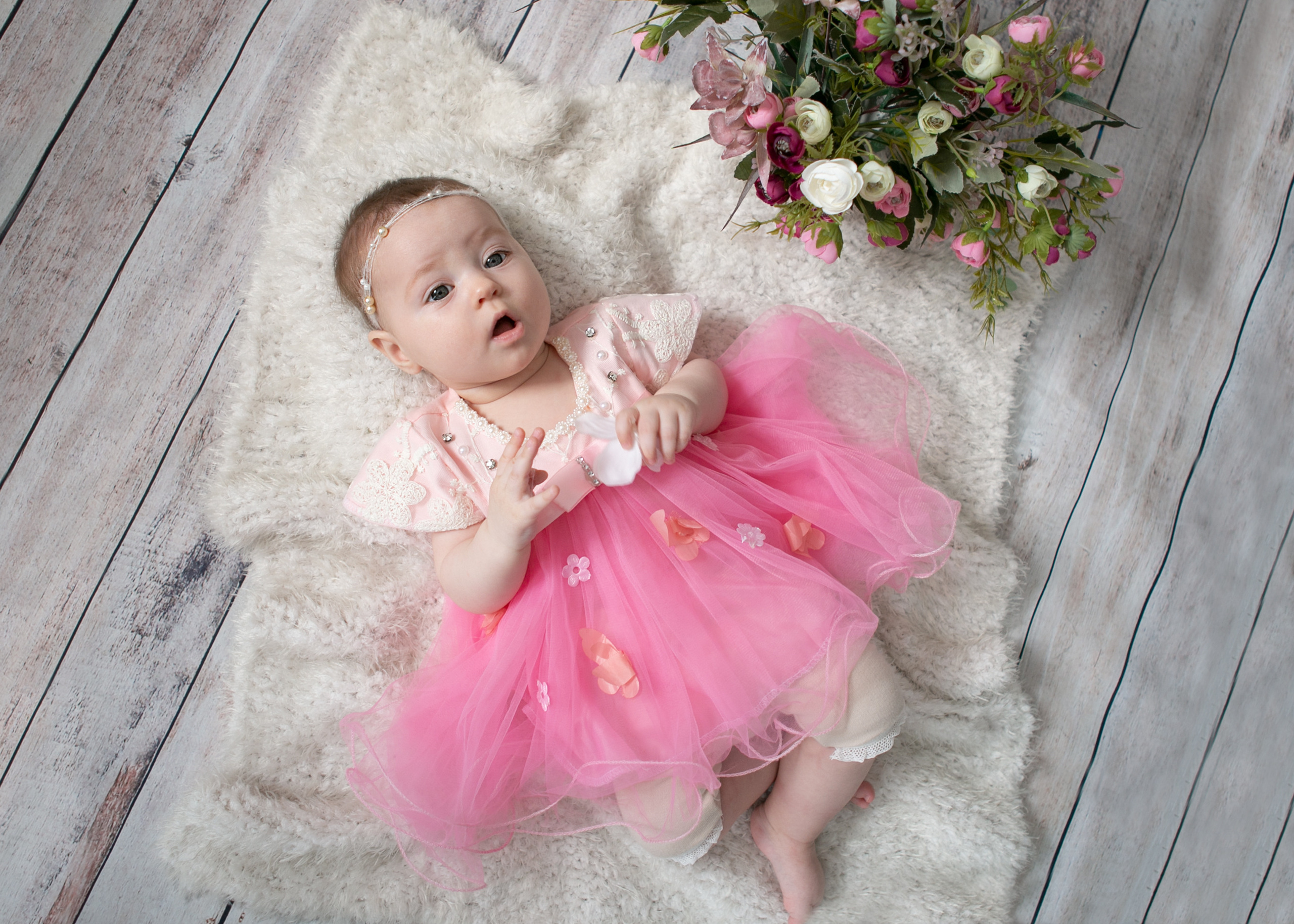 Детская до года. Фотограф Наталья Стаг в Омске. Фотографирую в разных стилях в разных студиях, а так же в школах и садах. Печатаю выпускные фотоальбомы