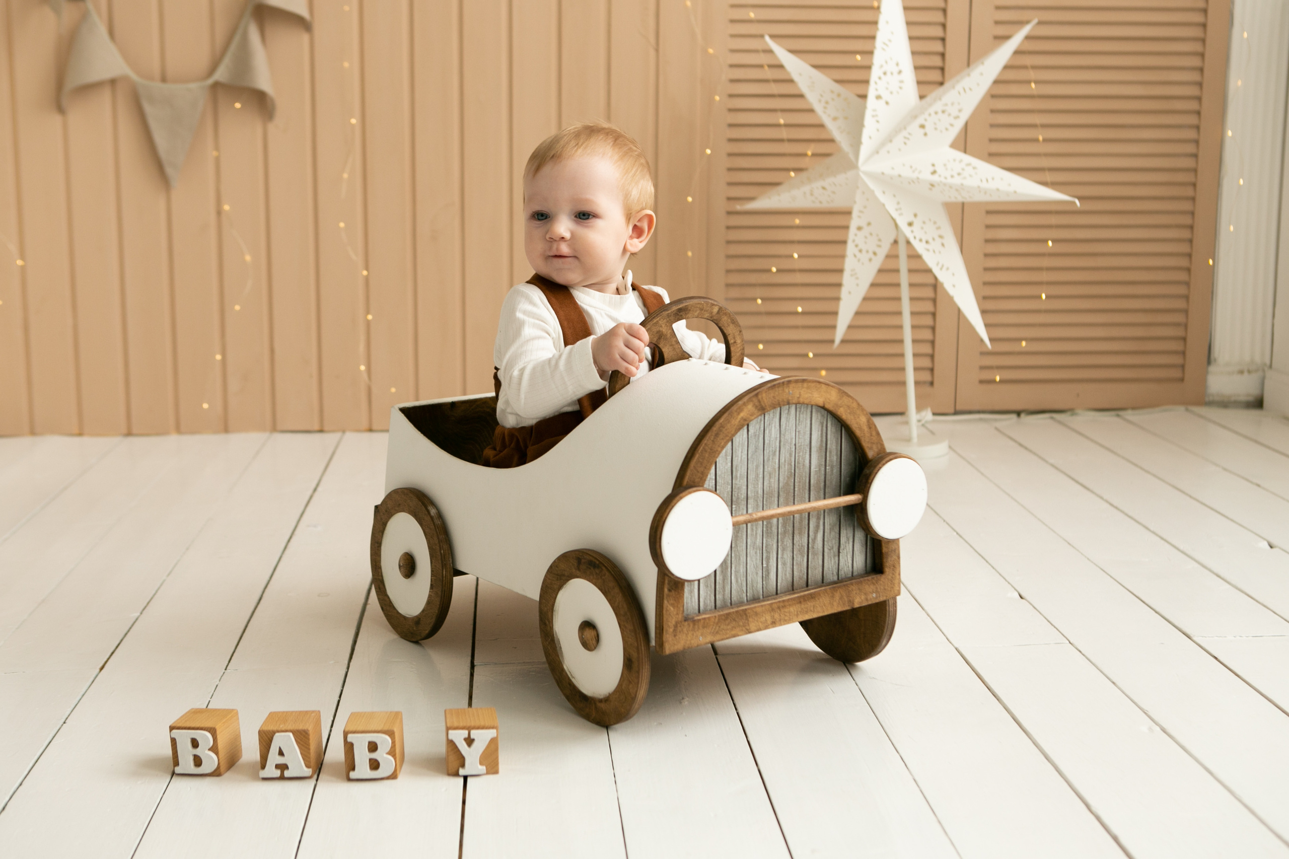 Именинники. Фотограф Наталья Стаг в Омске. Фотографирую в разных стилях в разных студиях, а так же в школах и садах. Печатаю выпускные фотоальбомы