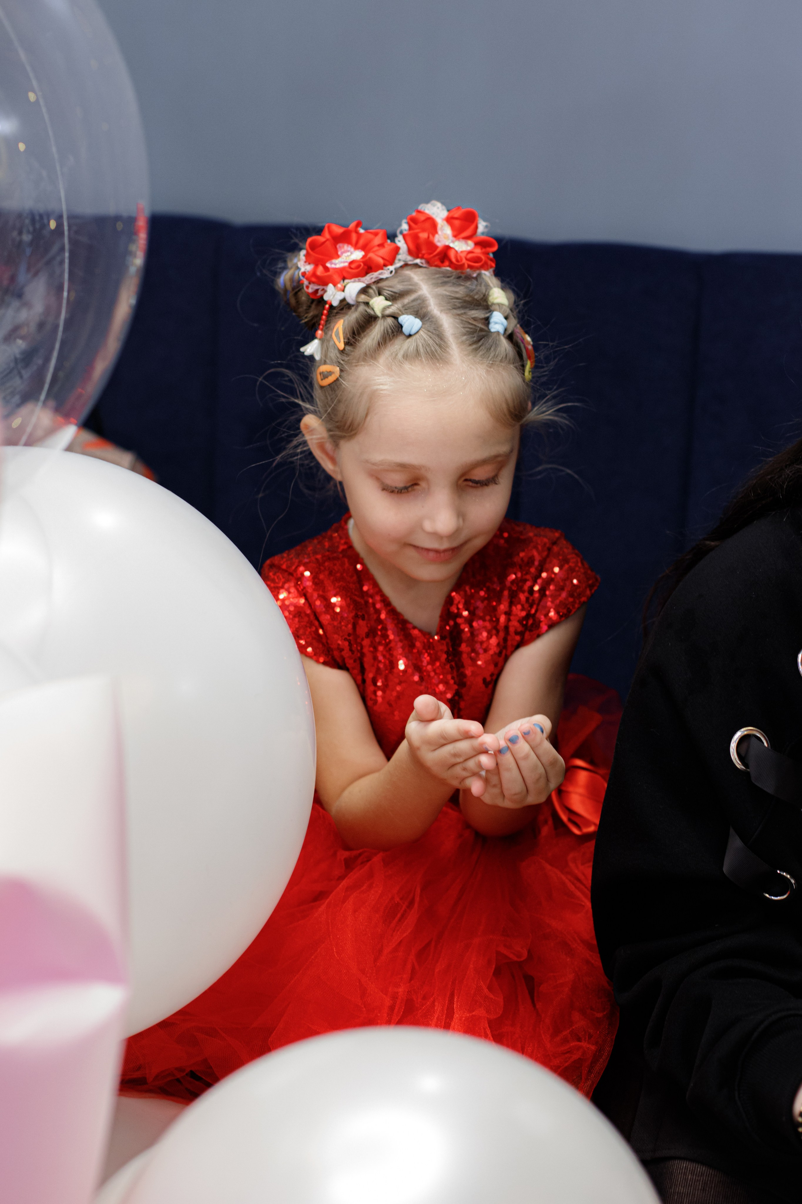 ASIA'S BIRTHDAY PARTY. Photokarish