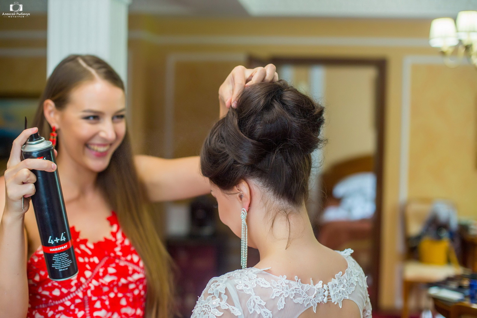 Фотосъемка ЗАГС в Икутске. Фотограф видеограф Иркутск фото видео студия Алексея Марамзина