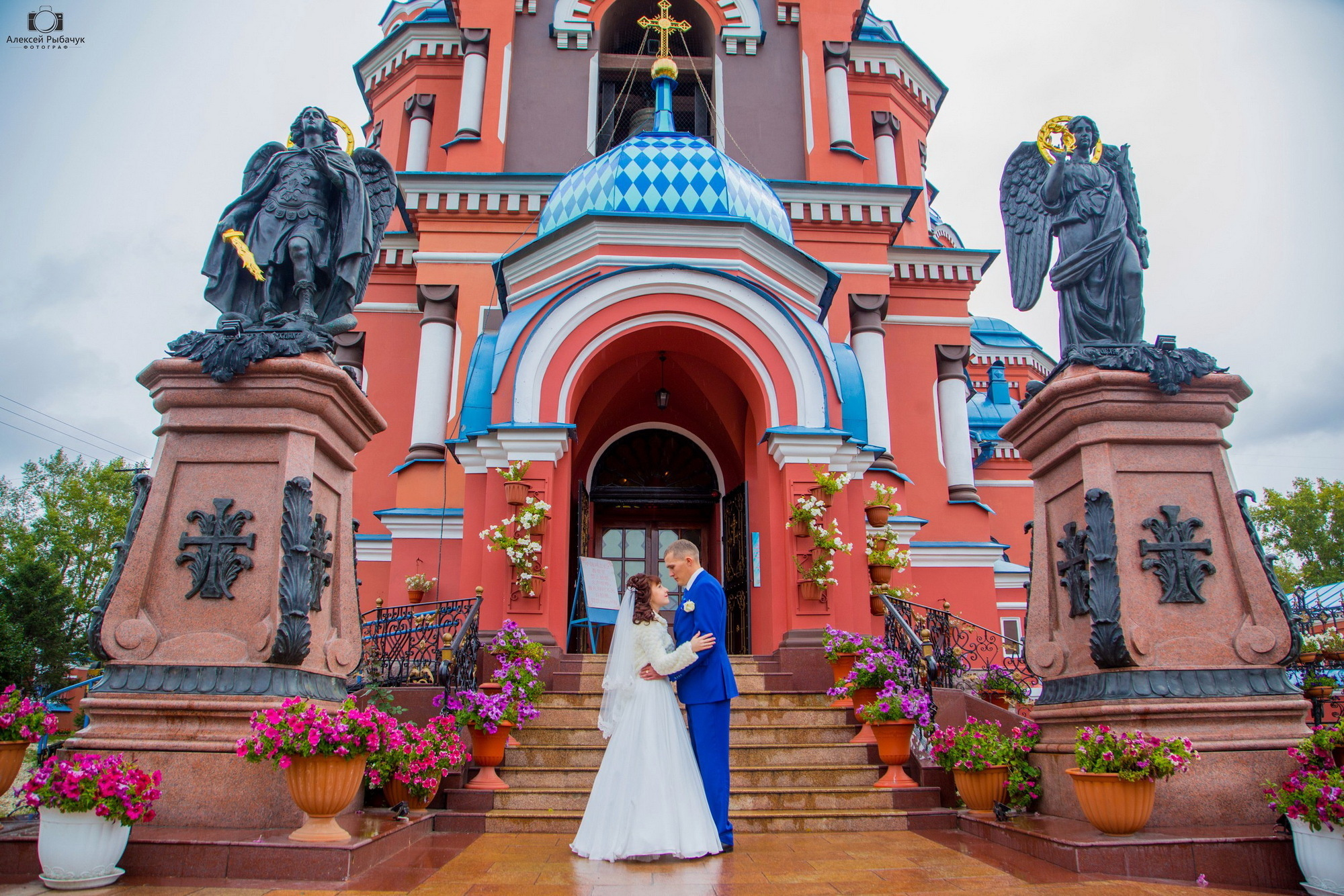 Осенние свадебные фотосессии в Иркутске. Фотограф видеограф Иркутск фото видео студия Алексея Марамзина