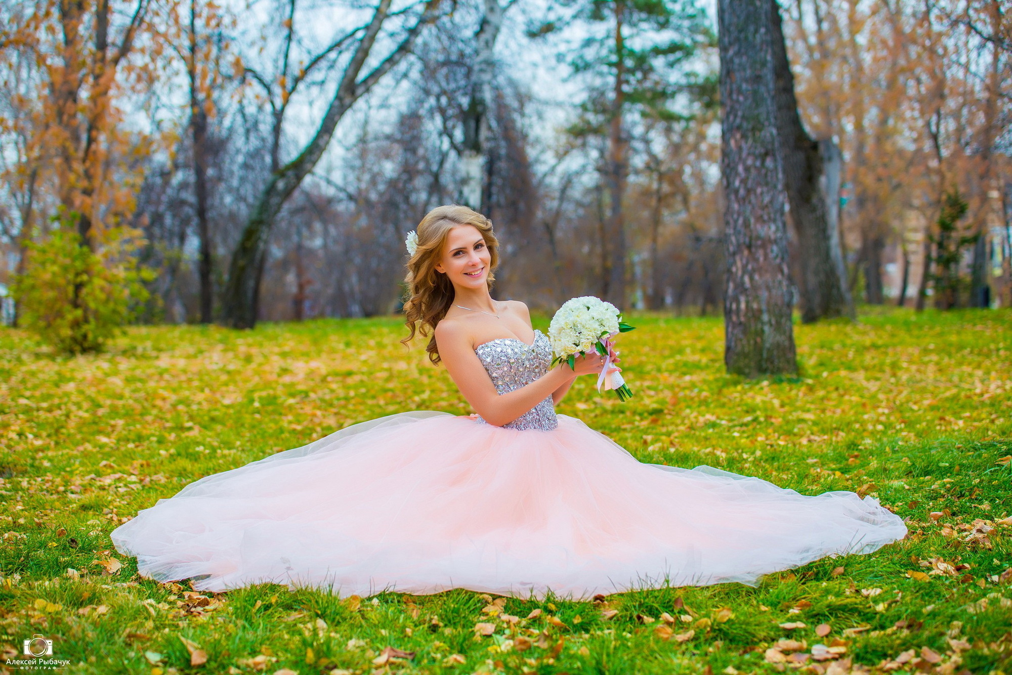 Осенние свадебные фотосессии в Иркутске. Фотограф видеограф Иркутск фото видео студия Алексея Марамзина