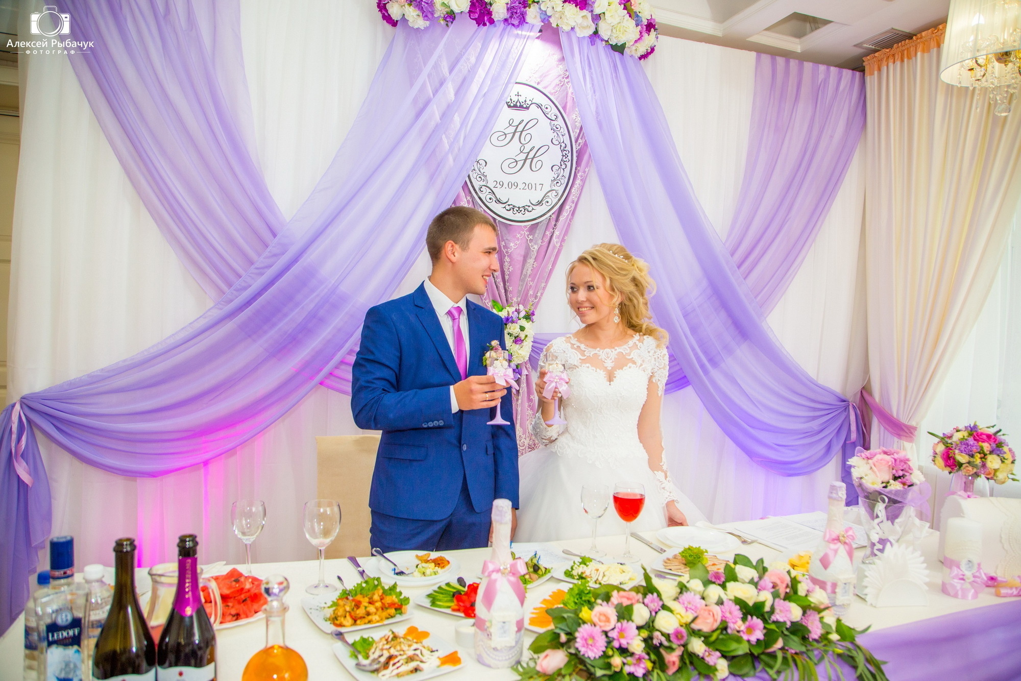 Осенние свадебные фотосессии в Иркутске. Фотограф видеограф Иркутск фото видео студия Алексея Марамзина