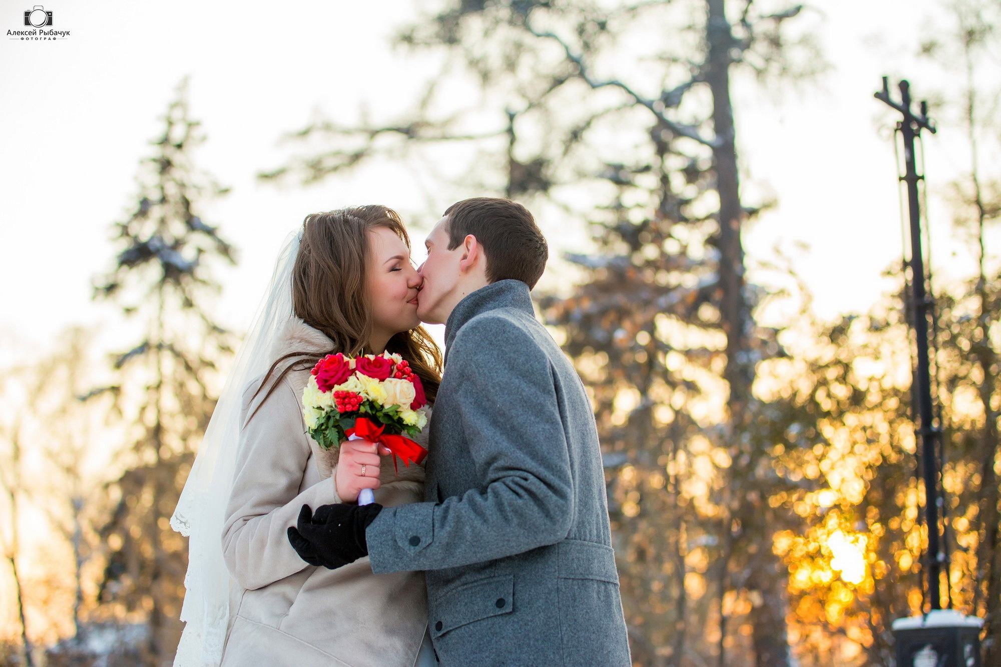 Зимние свадебные фотосессии в Иркутске. Фотограф видеограф Иркутск фото видео студия Алексея Марамзина