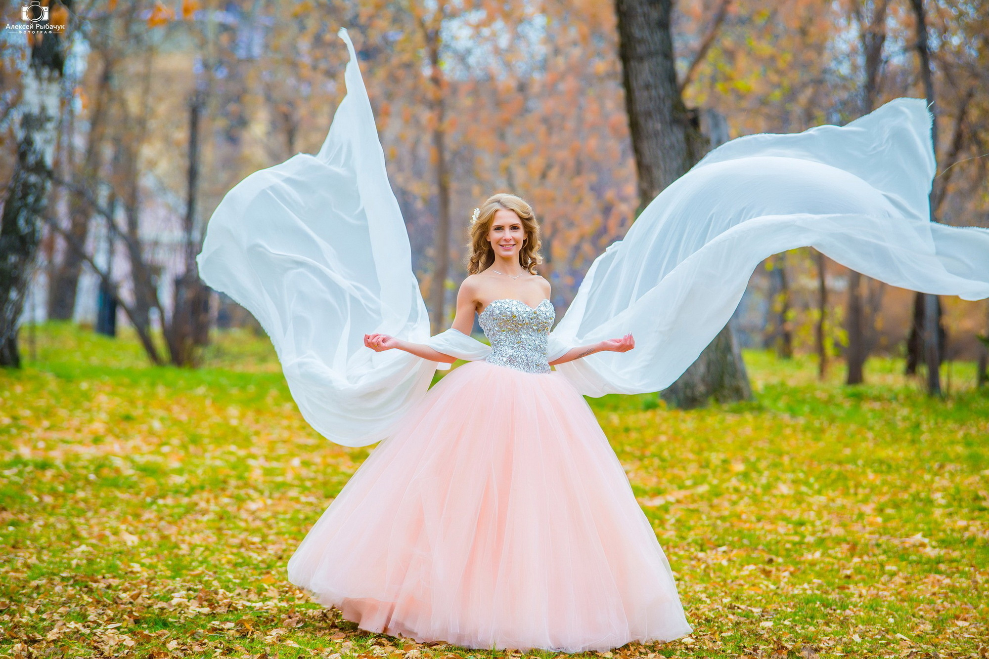 Осенние свадебные фотосессии в Иркутске. Фотограф видеограф Иркутск фото видео студия Алексея Марамзина