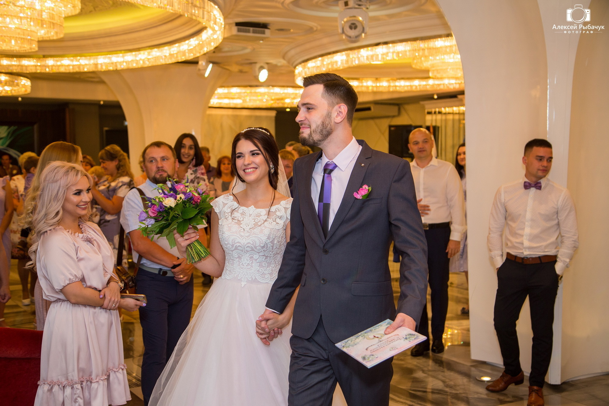 Свадебная фотосъемка. Фотограф видеограф Иркутск фото видео студия Алексея Марамзина