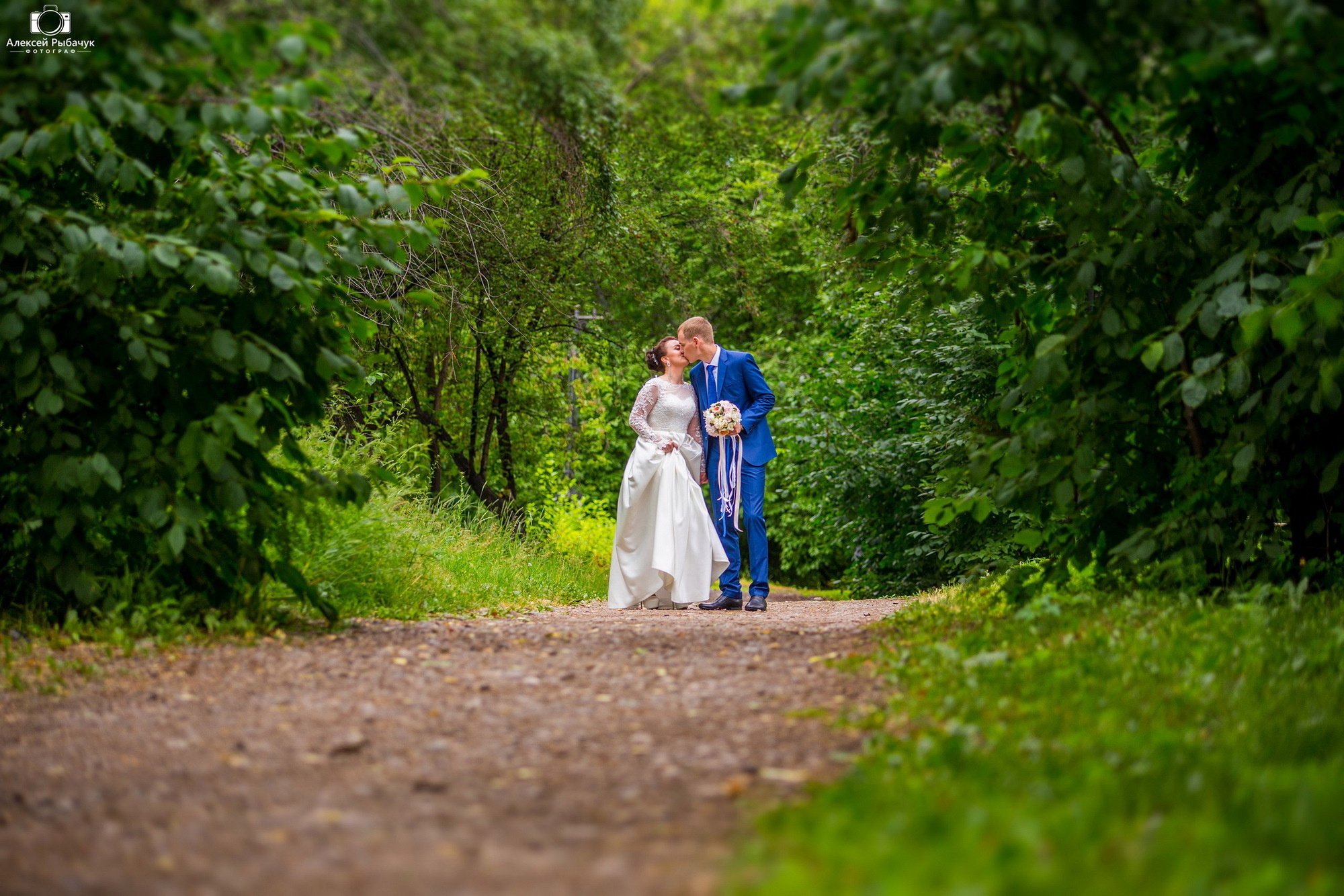 Фотосъемка ЗАГС в Икутске. Фотограф видеограф Иркутск фото видео студия Алексея Марамзина