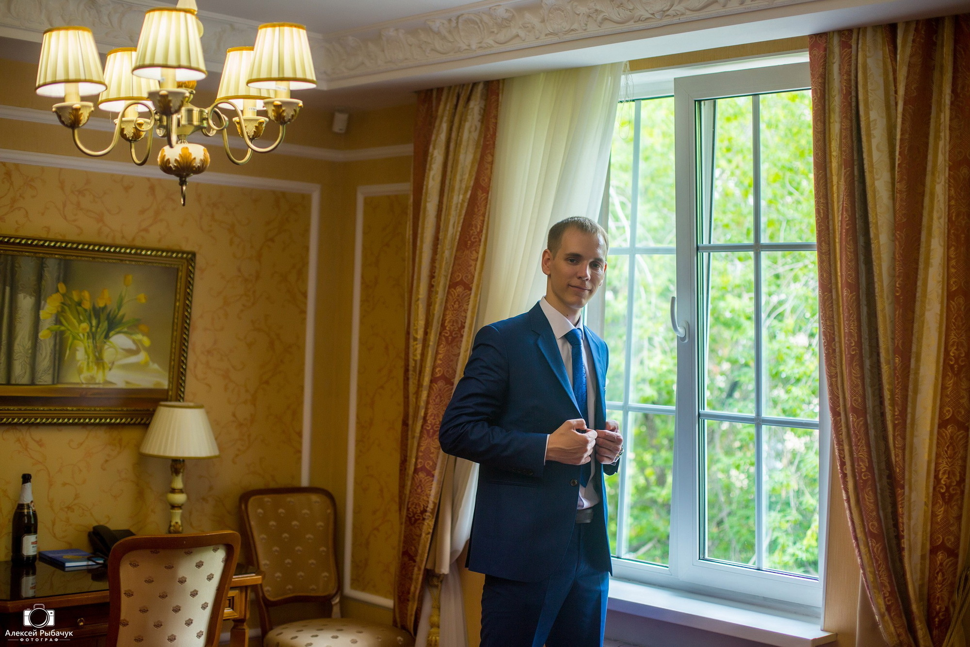 Фотосъемка ЗАГС в Икутске. Фотограф видеограф Иркутск фото видео студия Алексея Марамзина