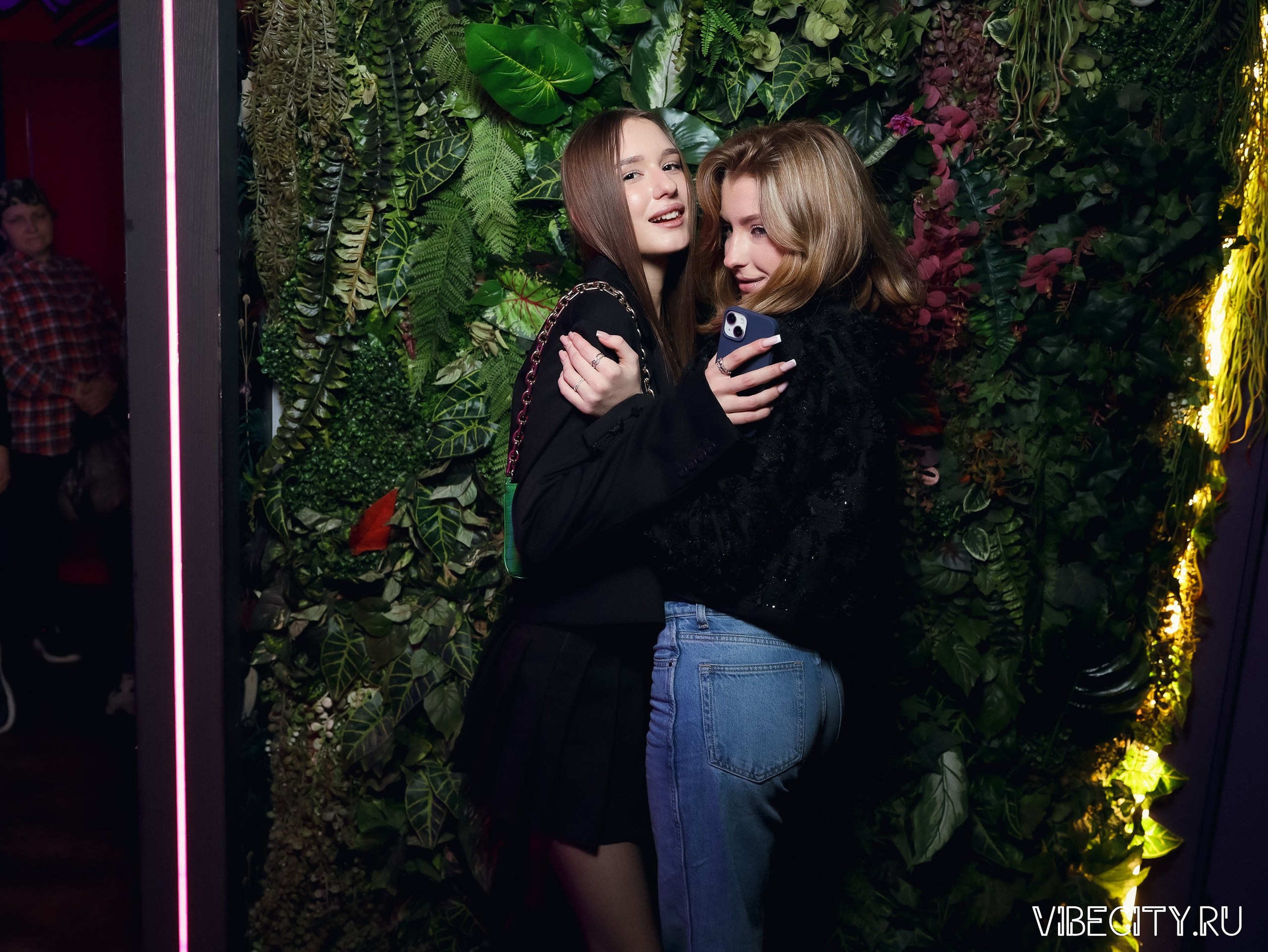 DOUBLE U. VIBECITY.RU Вайб Сити Ру Фоторепортажи Фотоотчеты Калининград