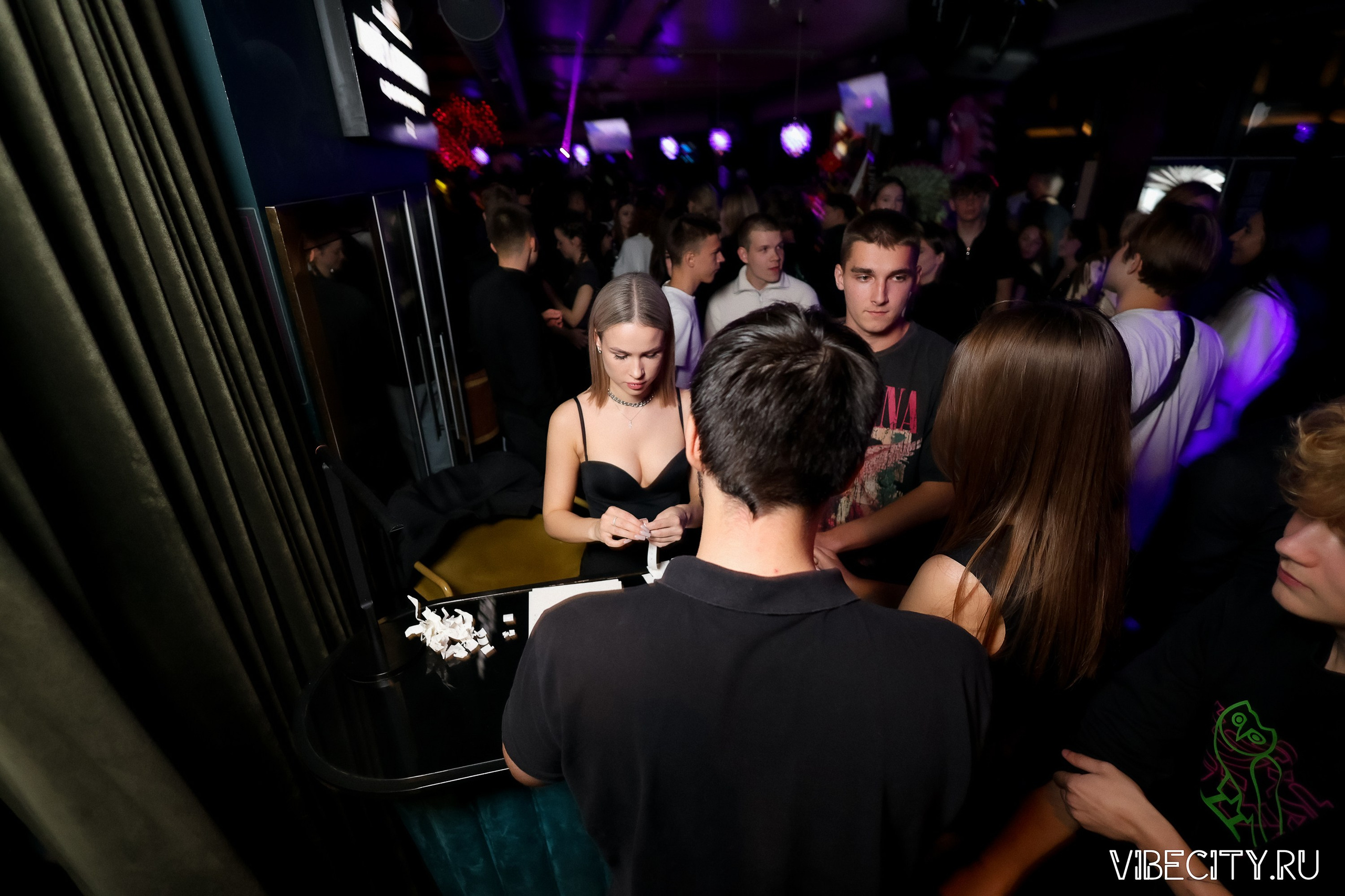 DOUBLE U. VIBECITY.RU Вайб Сити Ру Фоторепортажи Фотоотчеты Калининград